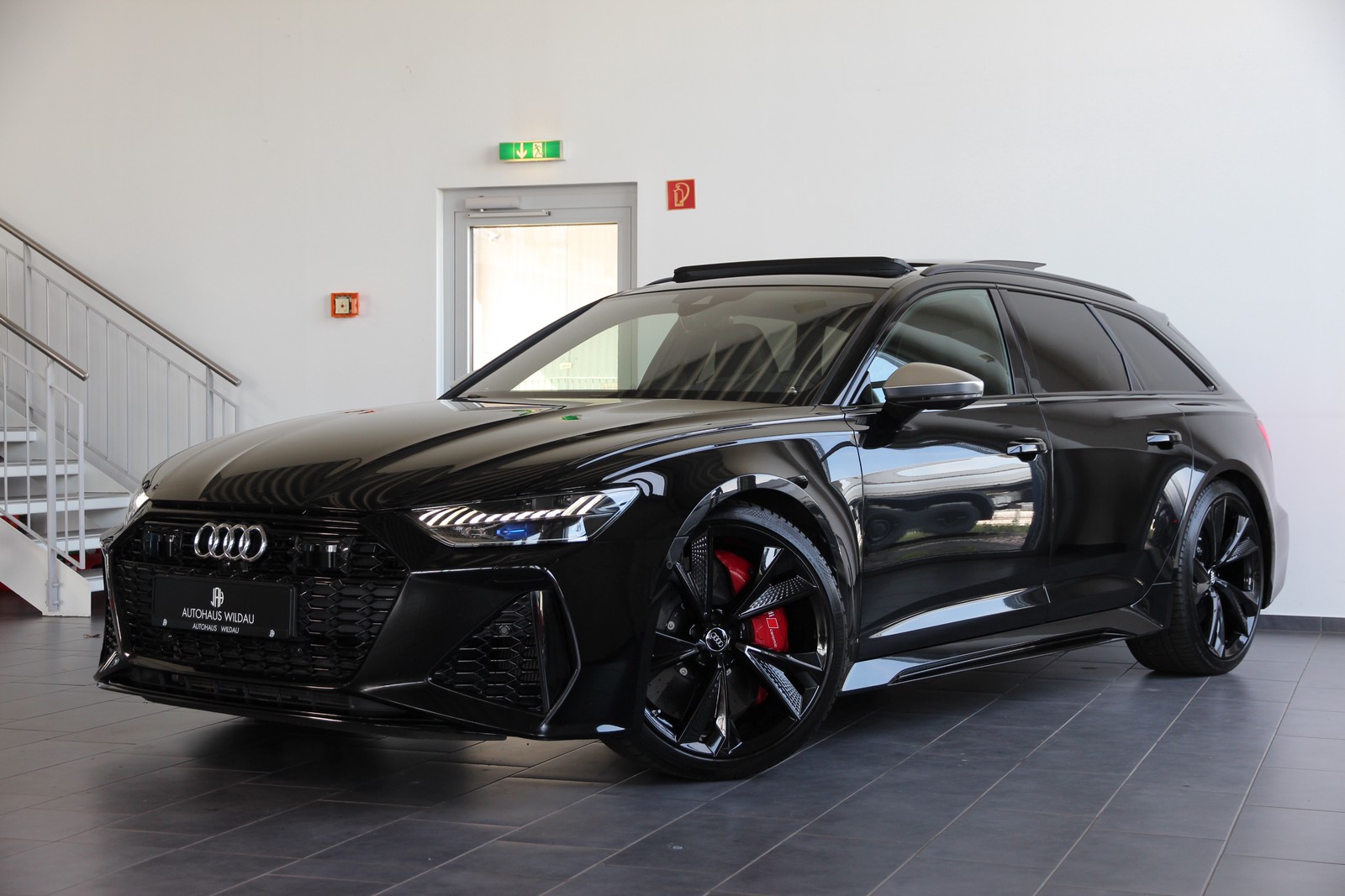 Audi RS 6 Avant 4.0 TFSI quattro B&O 3D SOFT HEAD-UP AHK
