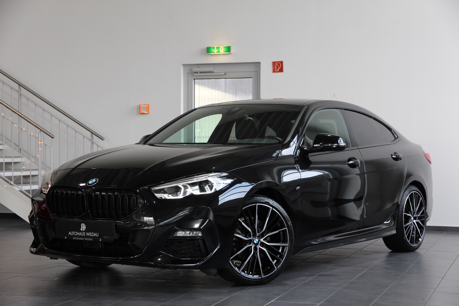 BMW 218 i M Sport AHK