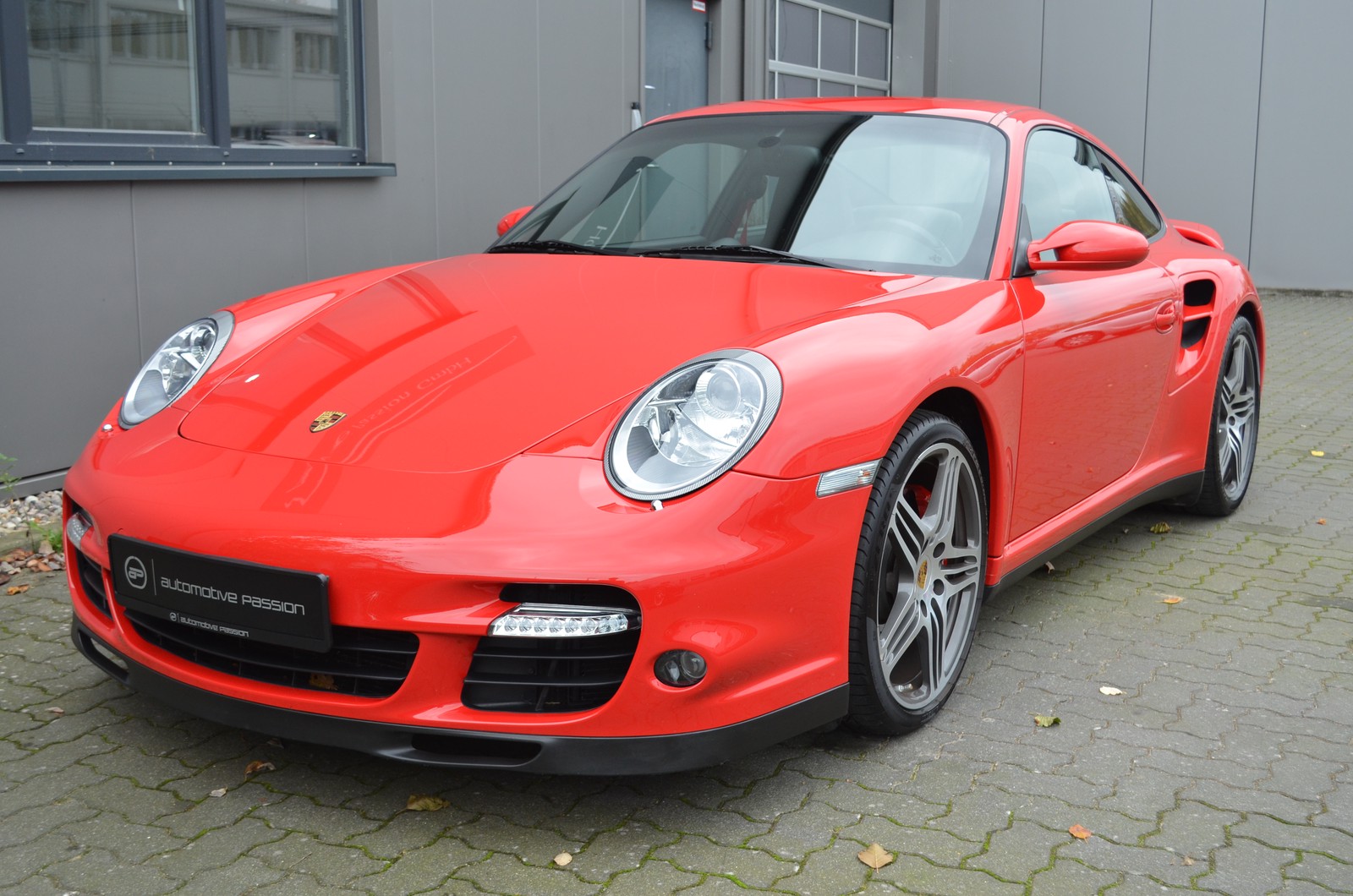 Porsche 911 / 997 Turbo 24.446 Kilometer SH Unfallfrei