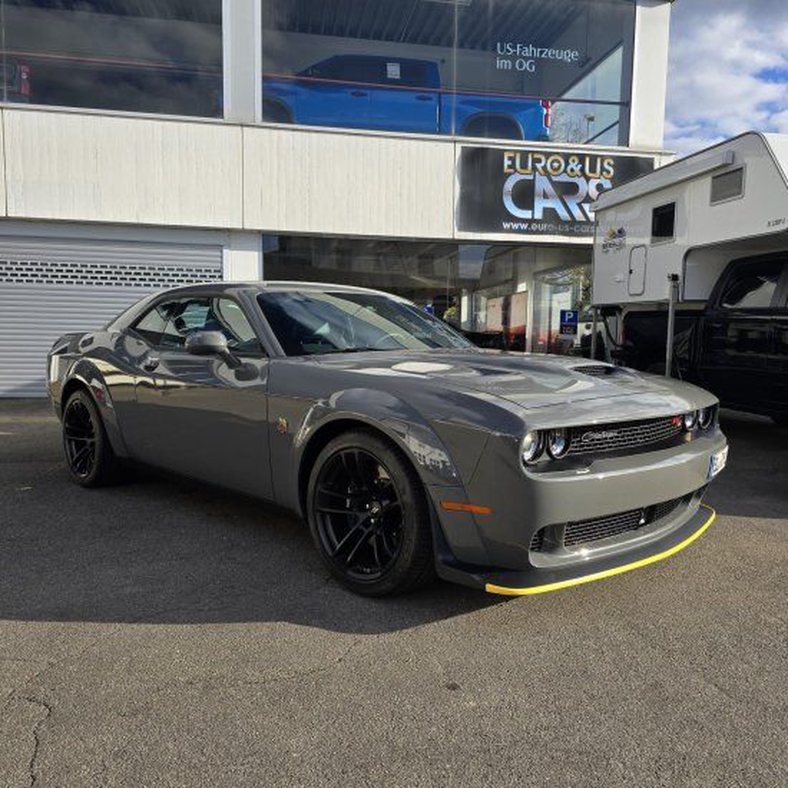 Dodge Challenger R/T Scat Pack Widebody 6,4L V8 Carb