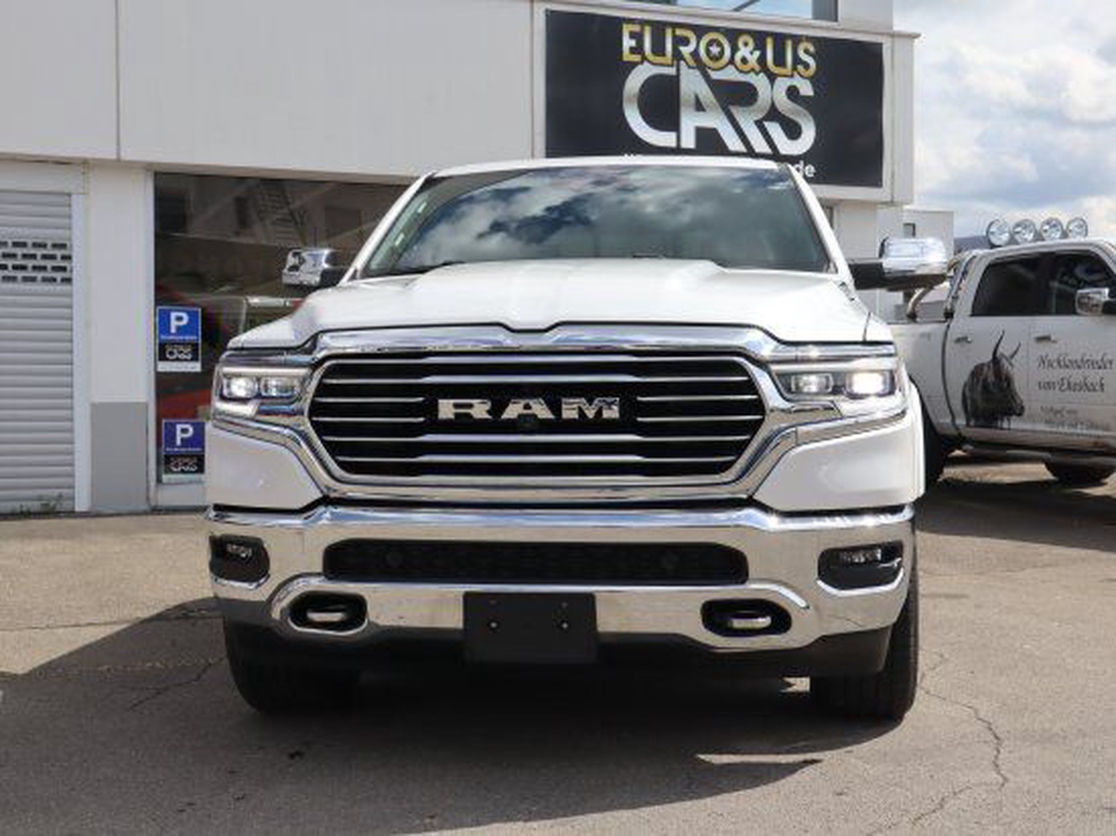 Dodge RAM Crew Longhorn Rambox 2019 12 Zoll Luft LPG