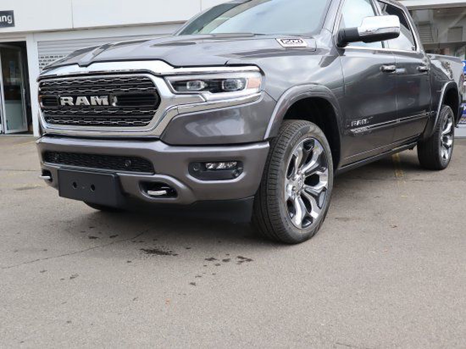 Dodge RAM 5,7ltr Crew Limited HUD Color LPG Pano 360