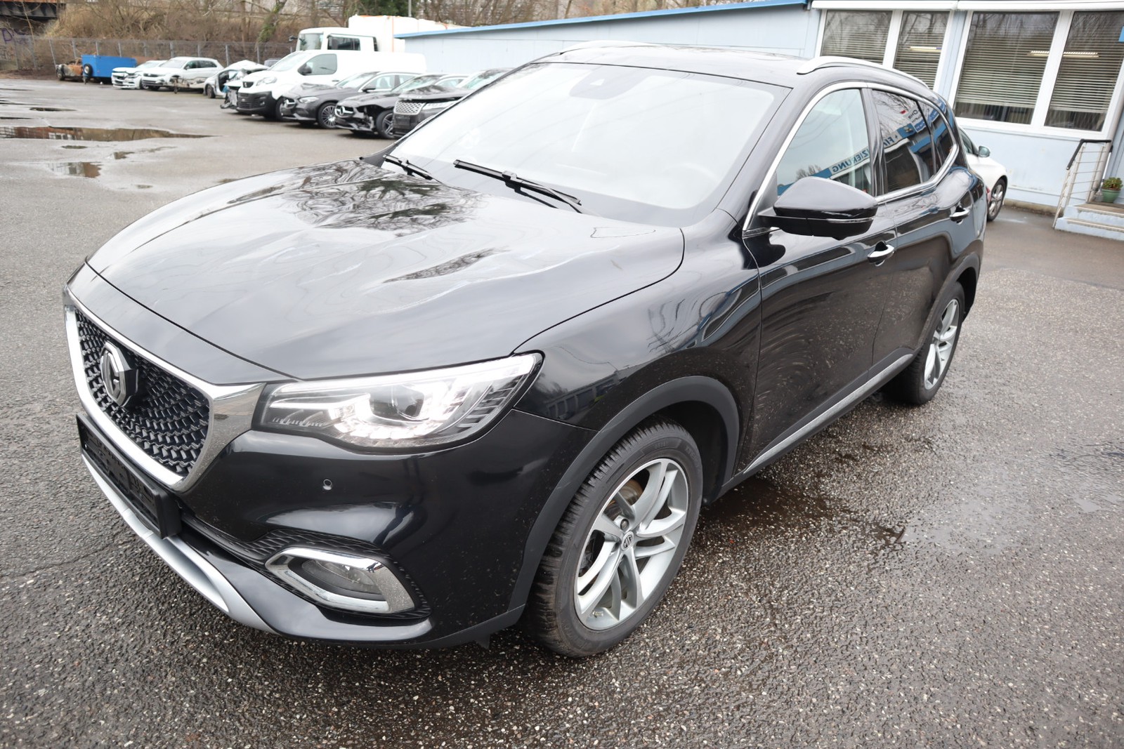MG EHS Luxury PHEV 1.5i Autom. Leder. Kamera. Navi. Pano. SHZ. PDC.