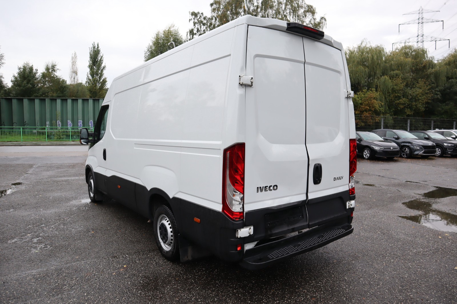 Iveco Daily HKa 35 S 160 V Radstand 3520 L Klimaaut. PDC.