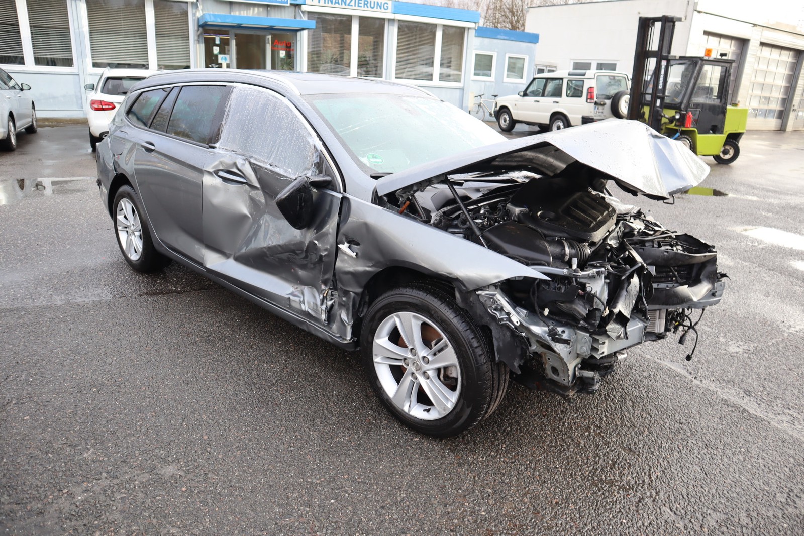 Opel Insignia B Sports Tourer 2.0 D Autom. Elegance Kamera. Leder. Navi. Klimaaut. SHZ. PDC. Pano.