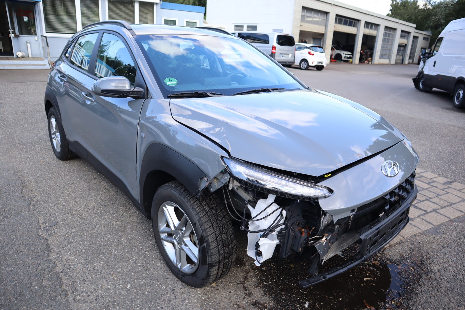 Hyundai KONA 1.0i Select Mild-Hybrid 2WD Kamera. Klimaaut. SHZ. PDC. Alu.