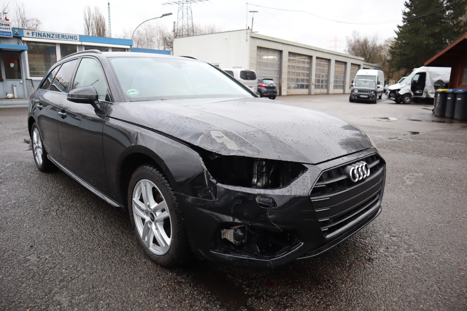 Audi A4 Avant 35 TDI advanced Kamera. Navi. Leder. Klimaaut. SHZ. PDC. Alu.
