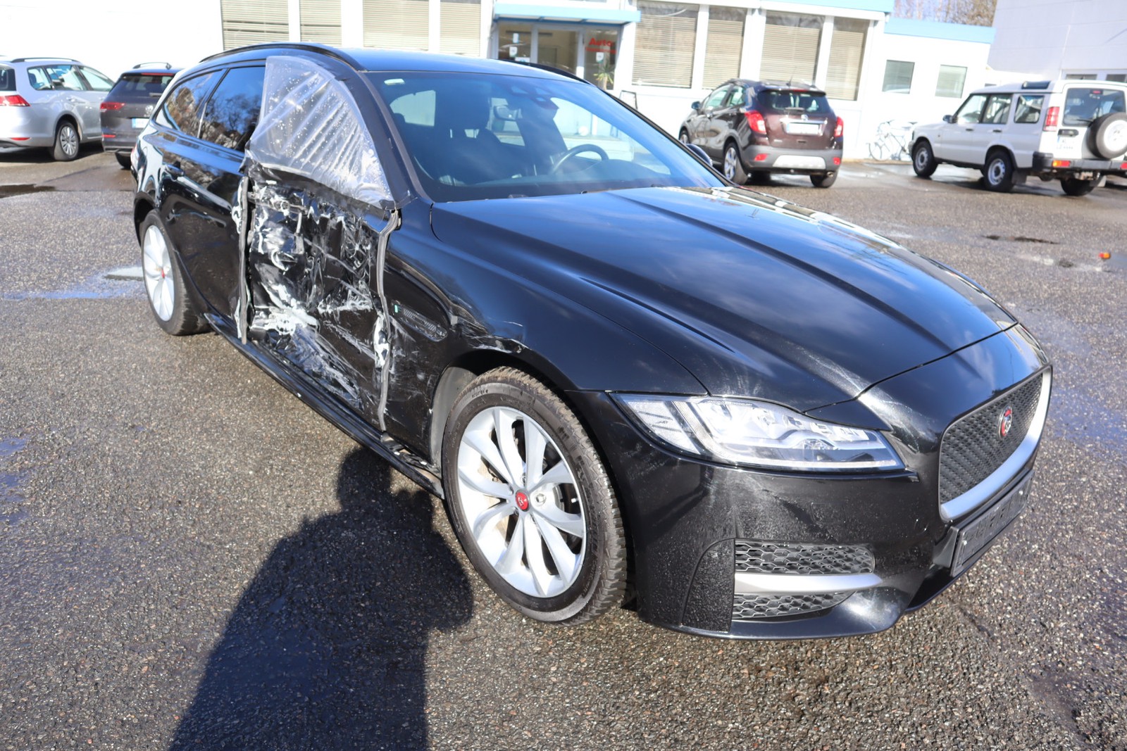 Jaguar XF 2.0 D Sportbrake Autom. R-Sport AWD Kamera. Navi. Klimaaut. Alu. SHZ. PDC.