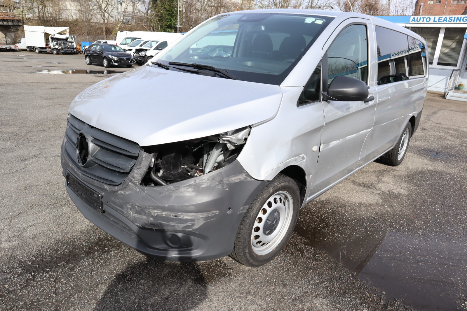 Mercedes-Benz Vito Tourer 116 CDI Pro lang Kamera, Navi. Klima. AHK.