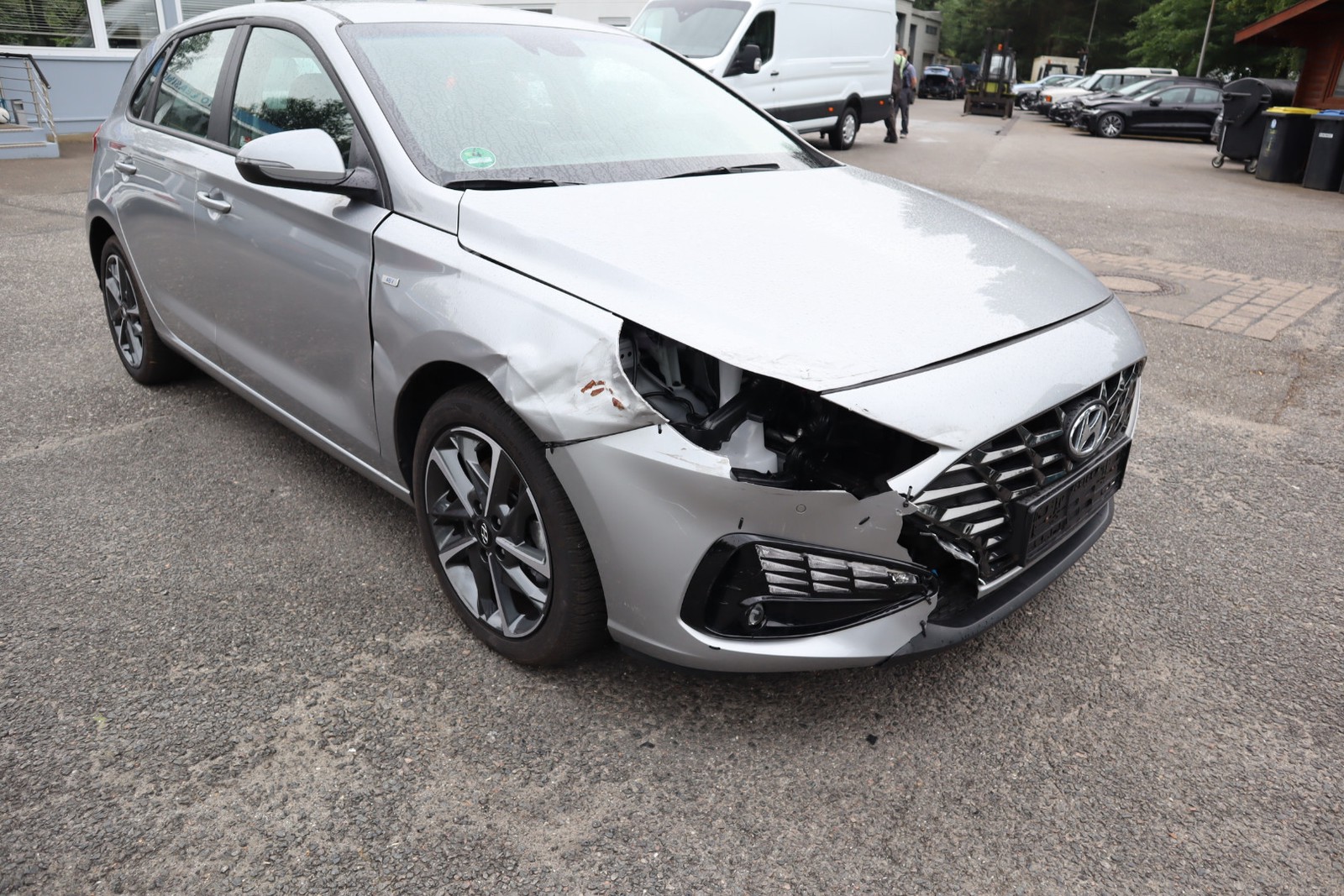 Hyundai i30 Trend 1.0i Mild-Hybrid Autom. Kamera. Klima. Alu. SHZ. PDC.