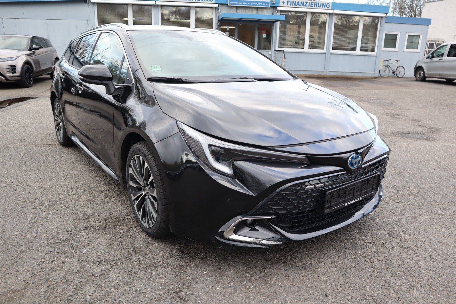 Toyota Corolla Touring Sports 1.8i Hybrid Team D