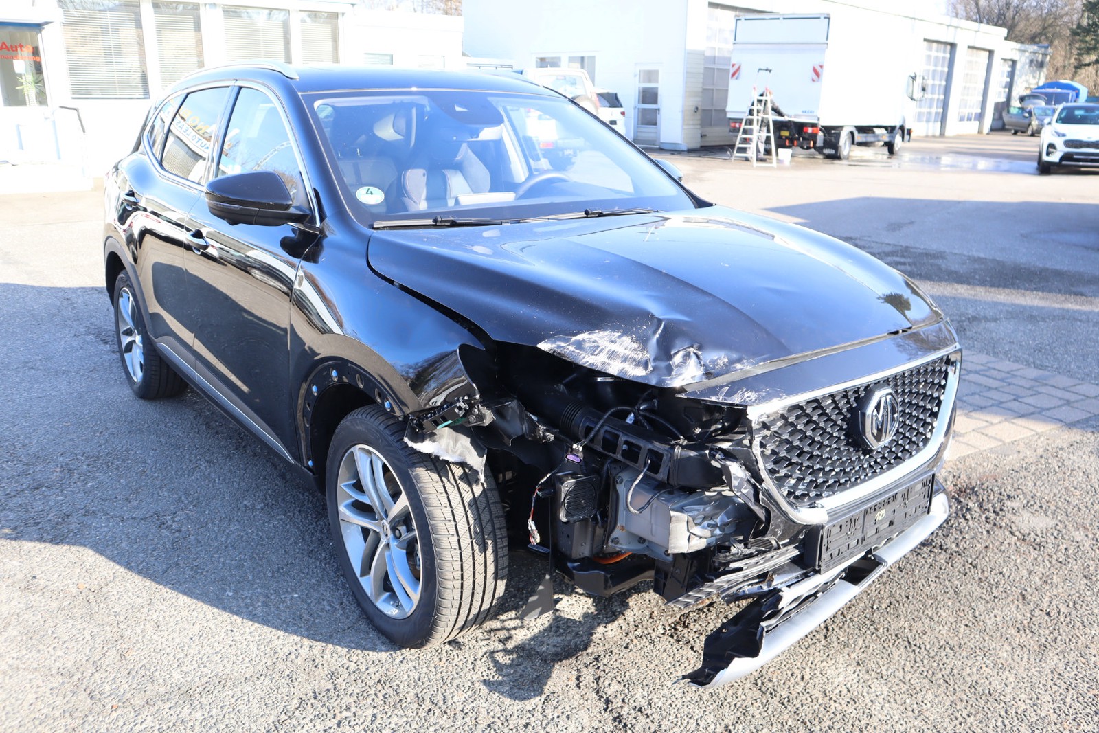 MG EHS PHEV Hybr. Comfort Autom. Kamera. Navi. Klimaaut. Pano. SHZ. PDC. Alu.