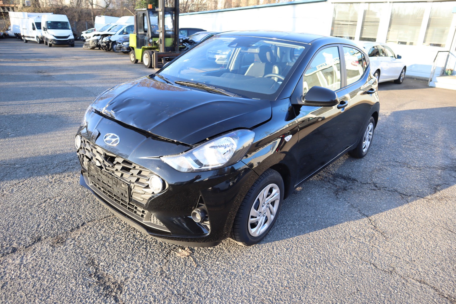 Hyundai i10 Select 1.0i Klima. SHZ. PDC.