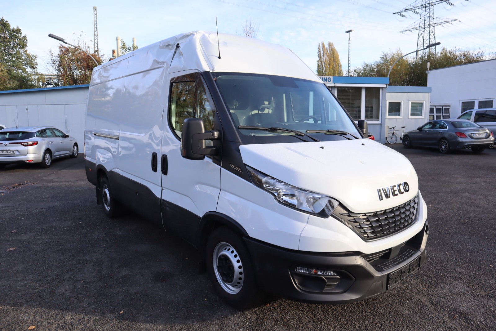 Iveco Daily Kasten HKa 35 S 160 V Radstand 3520 L Klimaaut. PDC.