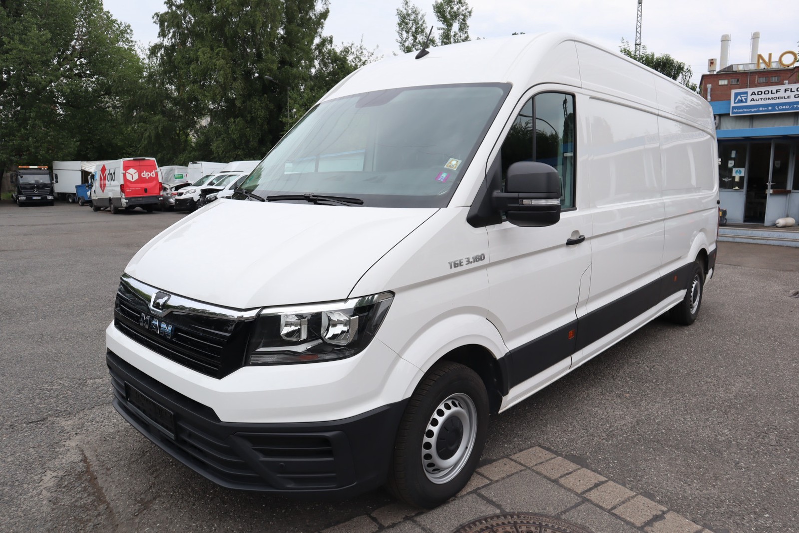 MAN TGE Kasten 3.180 2.0TDI Autom. lang Hochdach FWD Klima. PDC.