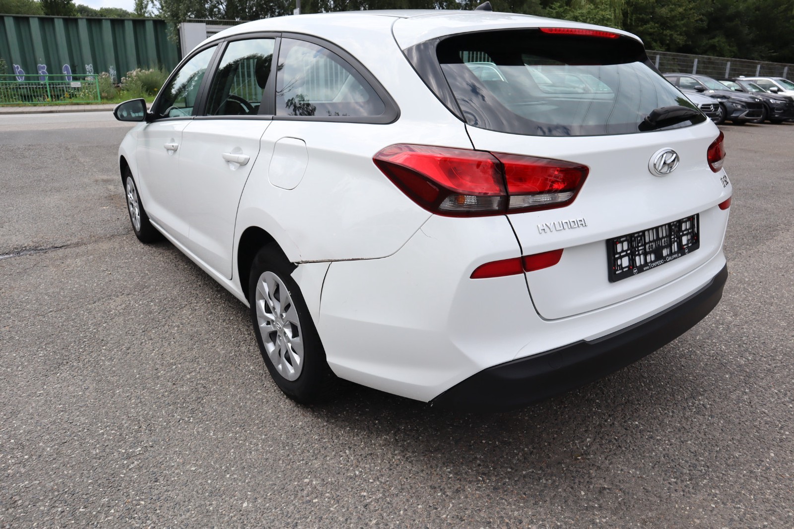 Hyundai i30 cw 1.4i Klima. Tempomat.