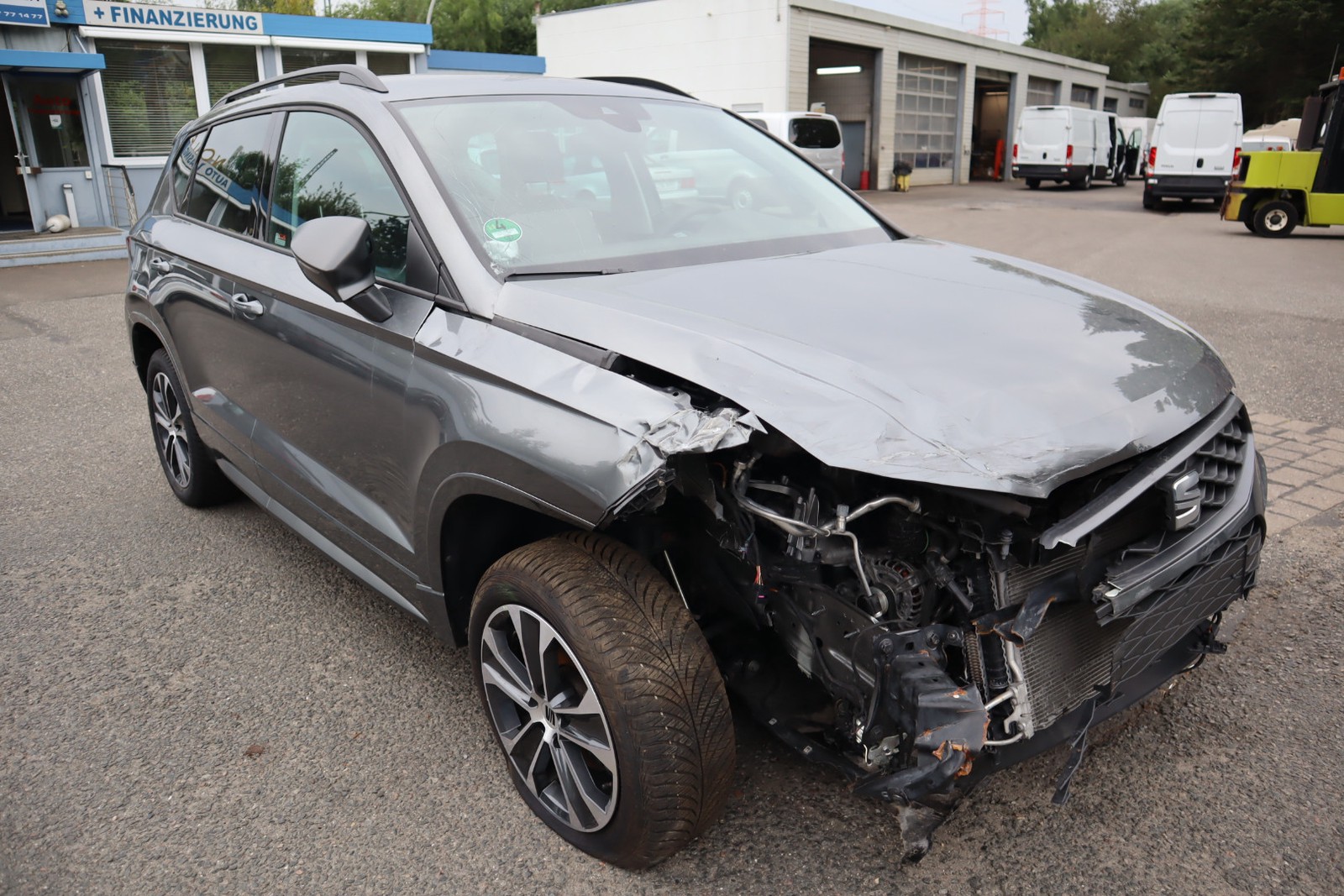 Seat Ateca 1.5 TSI FR Kamera. Klimaaut. AHK. SHZ. PDC.