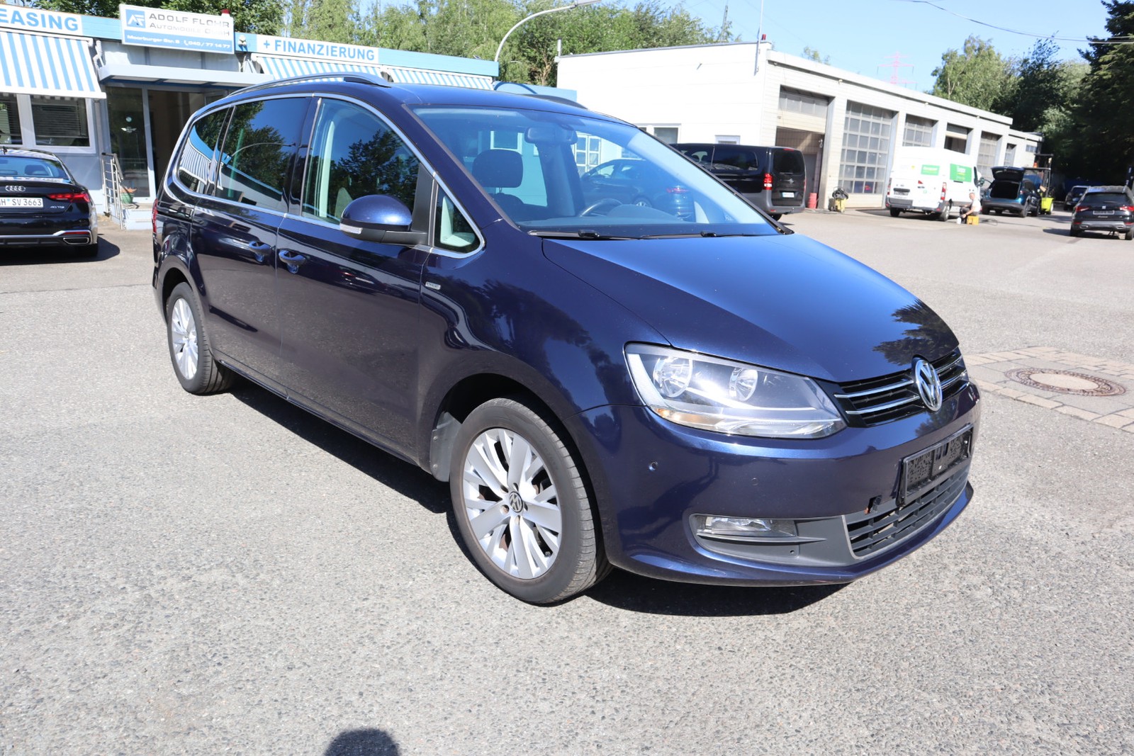 Volkswagen Sharan 1.4 TSI Comfortline BMT Navi. Klimaaut. Alu. SHZ. PDC. Tempomat.