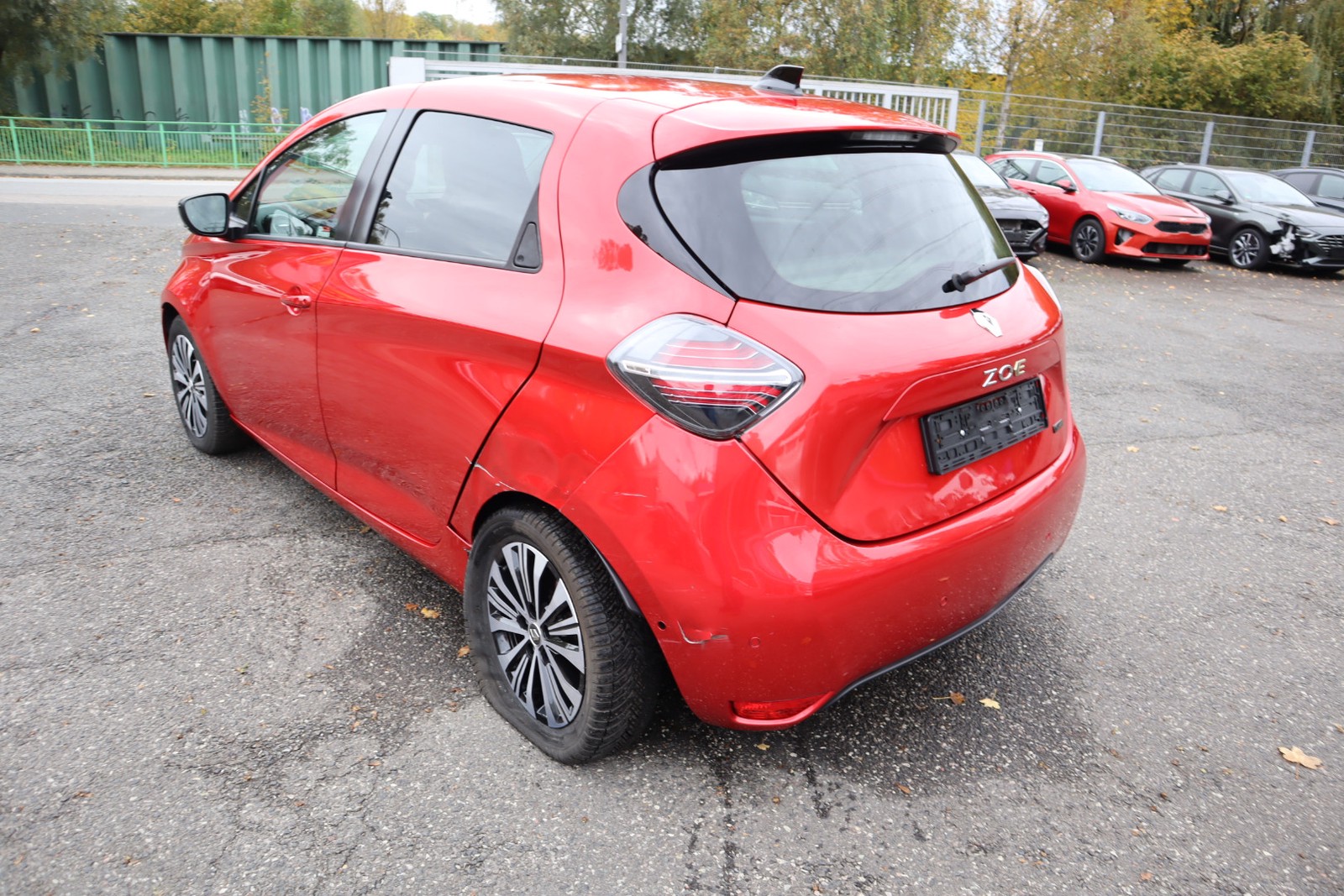Renault Zoe mit Batterie Kamera. Navi. Klimaaut. Alu. SHZ. PDC.
