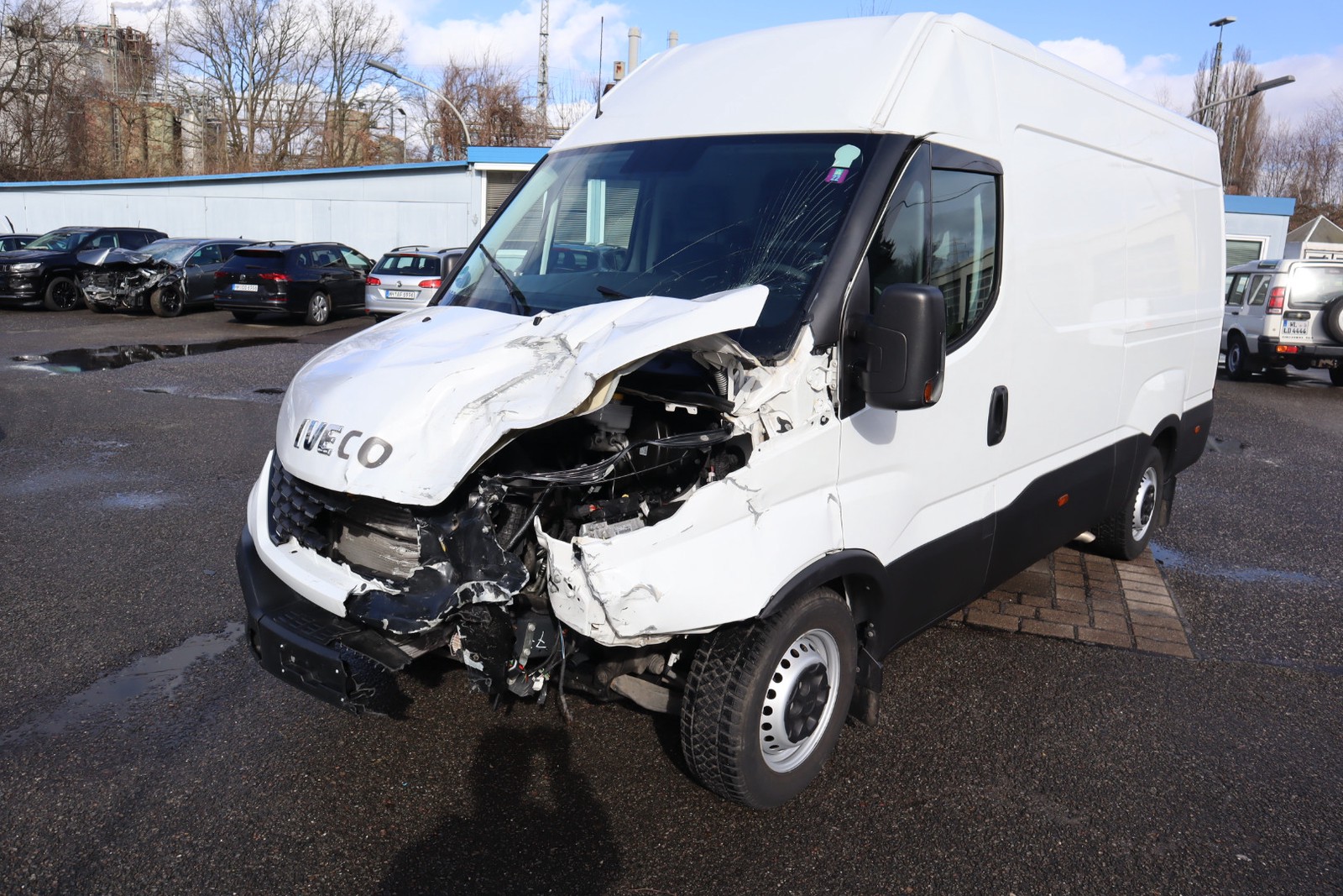 Iveco Daily HKa 35 S 160 V Radstand 3520 L Autom. Klimaaut. PDC.