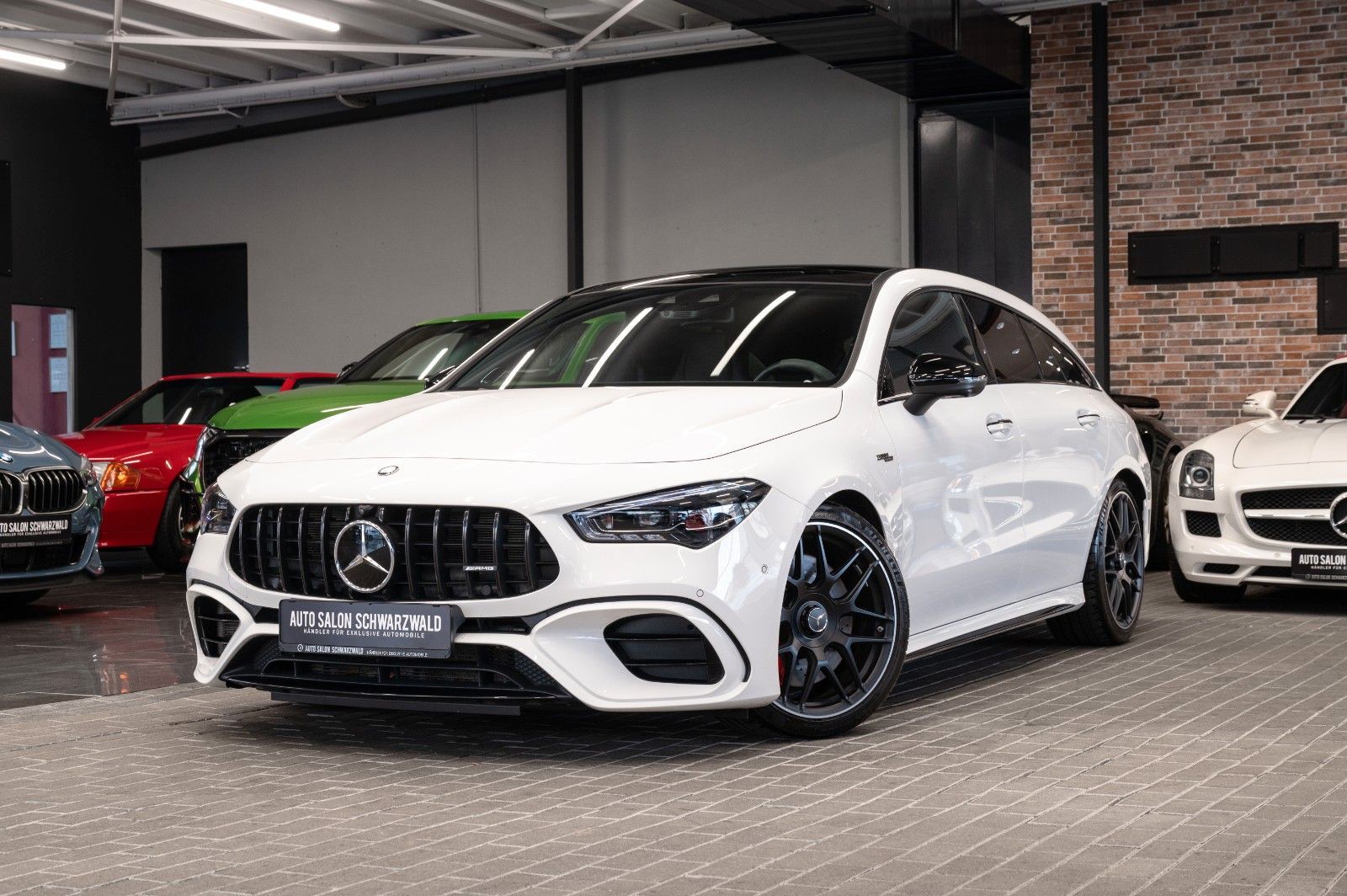 Mercedes-Benz CLA45S AMG SB|AMG PERF. SITZE|NIGHT-PAKET|PANO