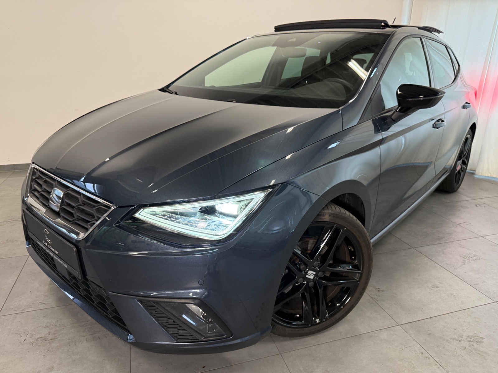 SEAT Ibiza FR 1.0TSI DSG PANO KAMERA LED APP