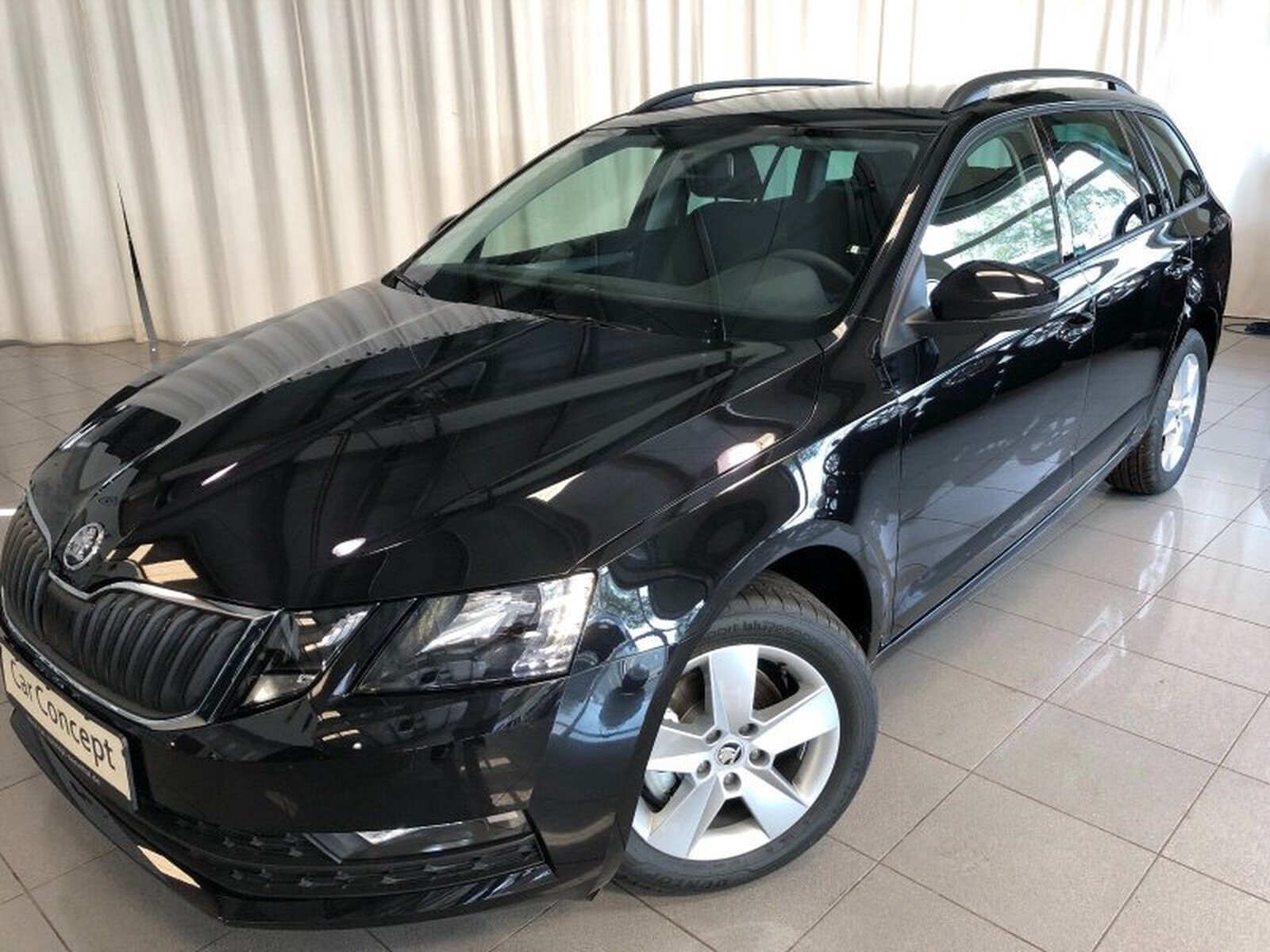 Skoda Octavia Combi 1.4 TSI NAVI ALU PDC 5J GARANT