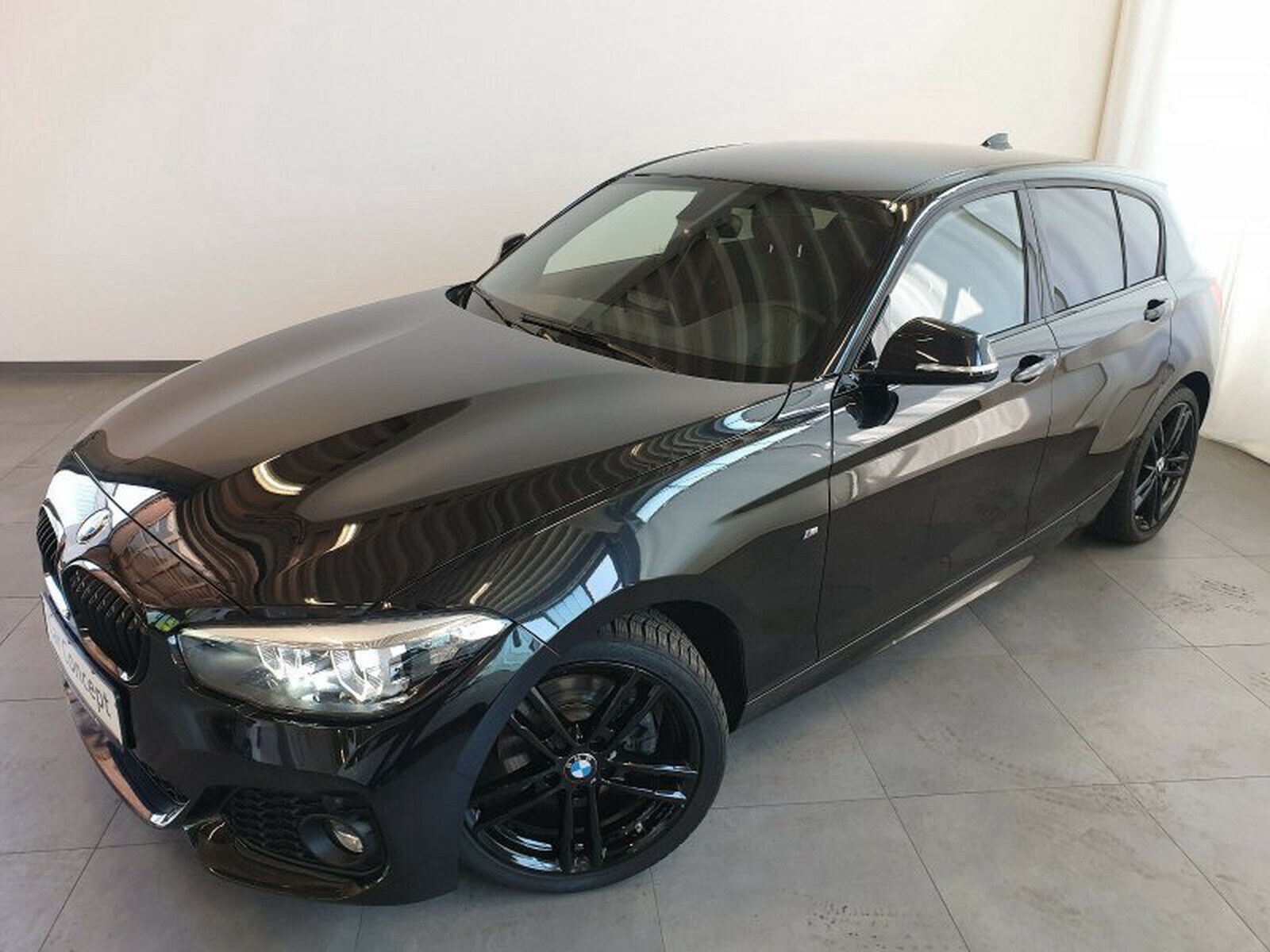 BMW 125 i Edition M Sport NAVI LEDER LED 18"