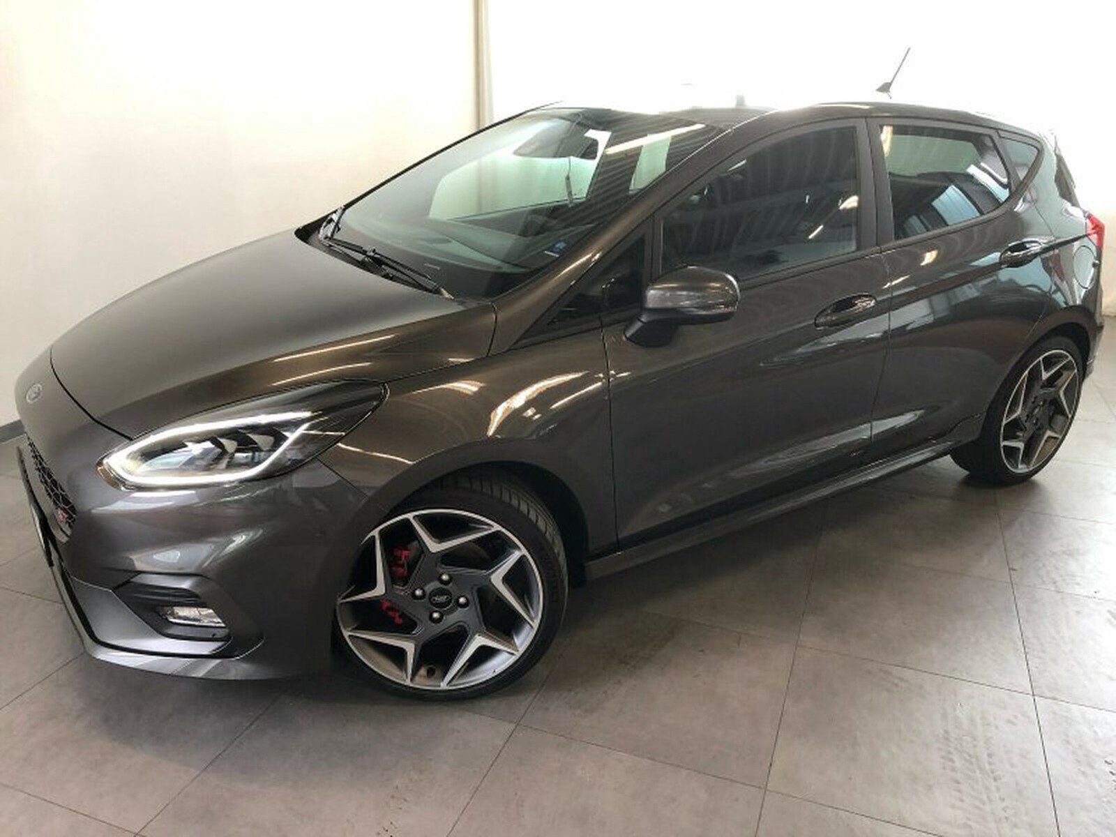 Ford Fiesta 1.5 ST 200 PS LED NAVI LEDER 18"B&O