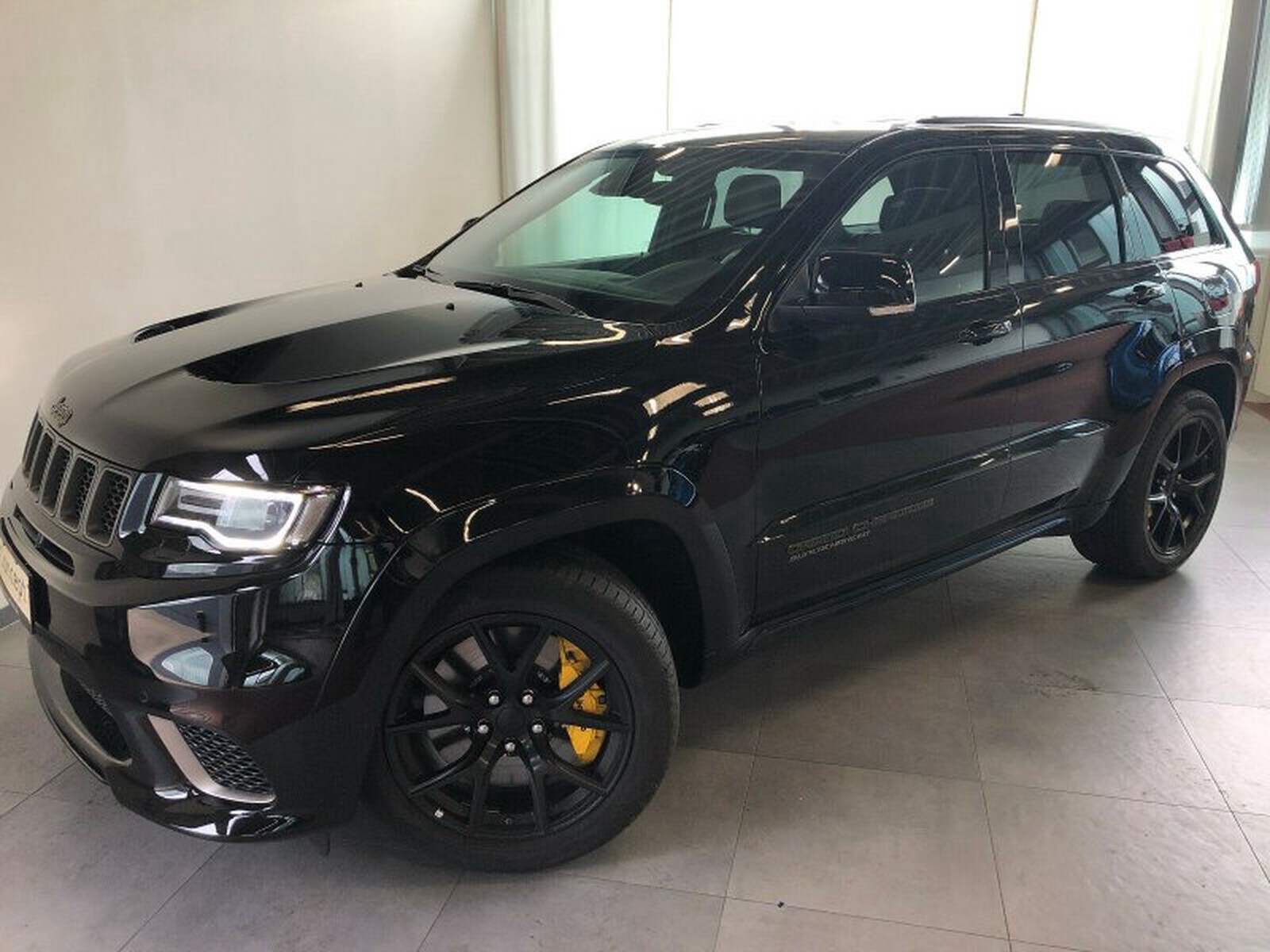 Jeep Grand Cherokee 6.2l V8 HEMI TRACKHAWK SOFORT