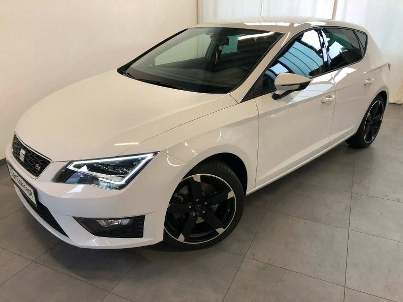 Seat Leon 1.8 TSI FR DSG LEDER NAVI 18" SEAT GARANTIE