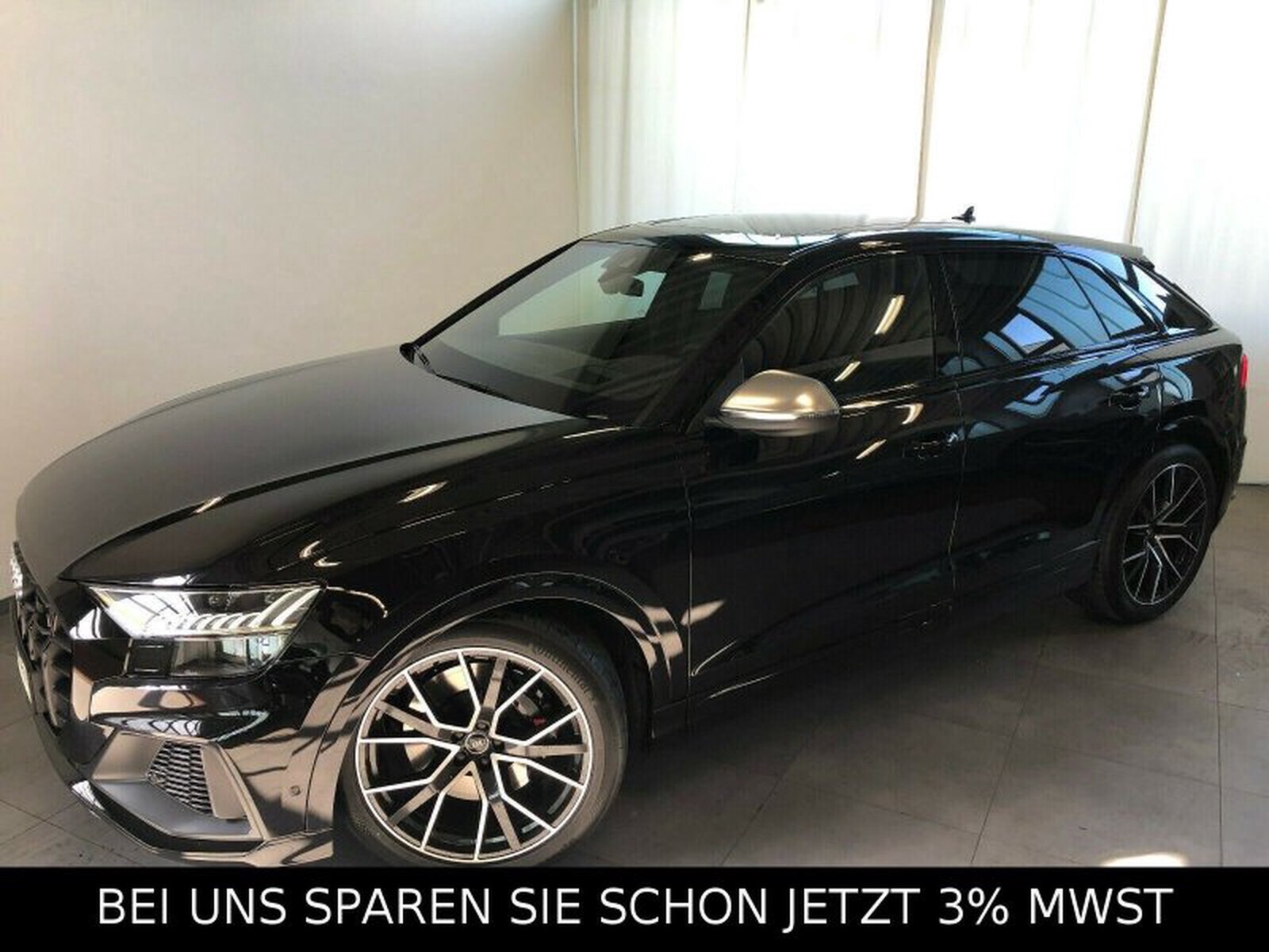 Audi  SQ8 22" PANO MATRIX B+O STANDHEIZUNG AHK SOFORT