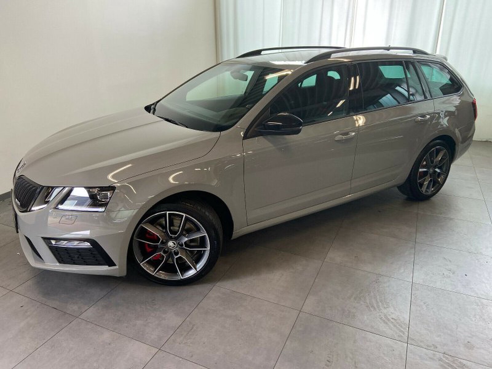Skoda Octavia Combi 2.0 TSI DSG RS ACTIVE INFO NAVI