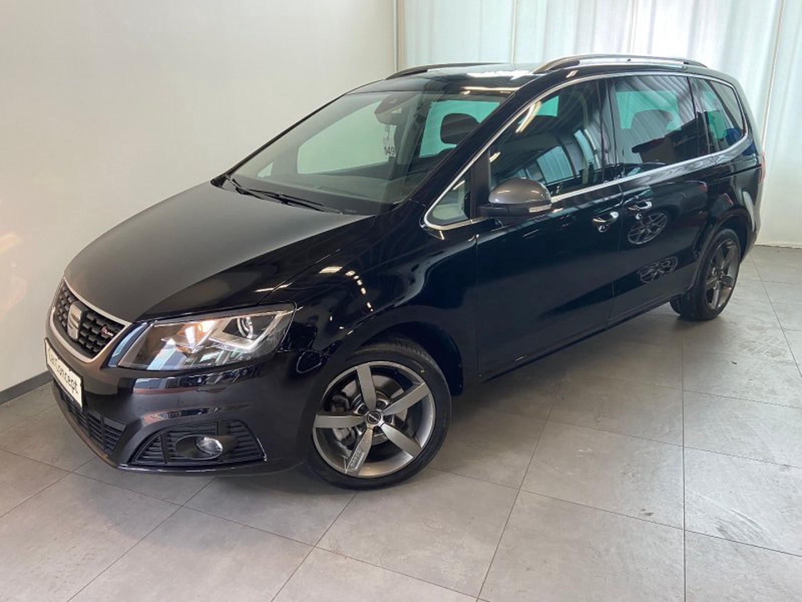 Seat Alhambra 1.4 TSI DSG FR-Line PANO LEDER AHK