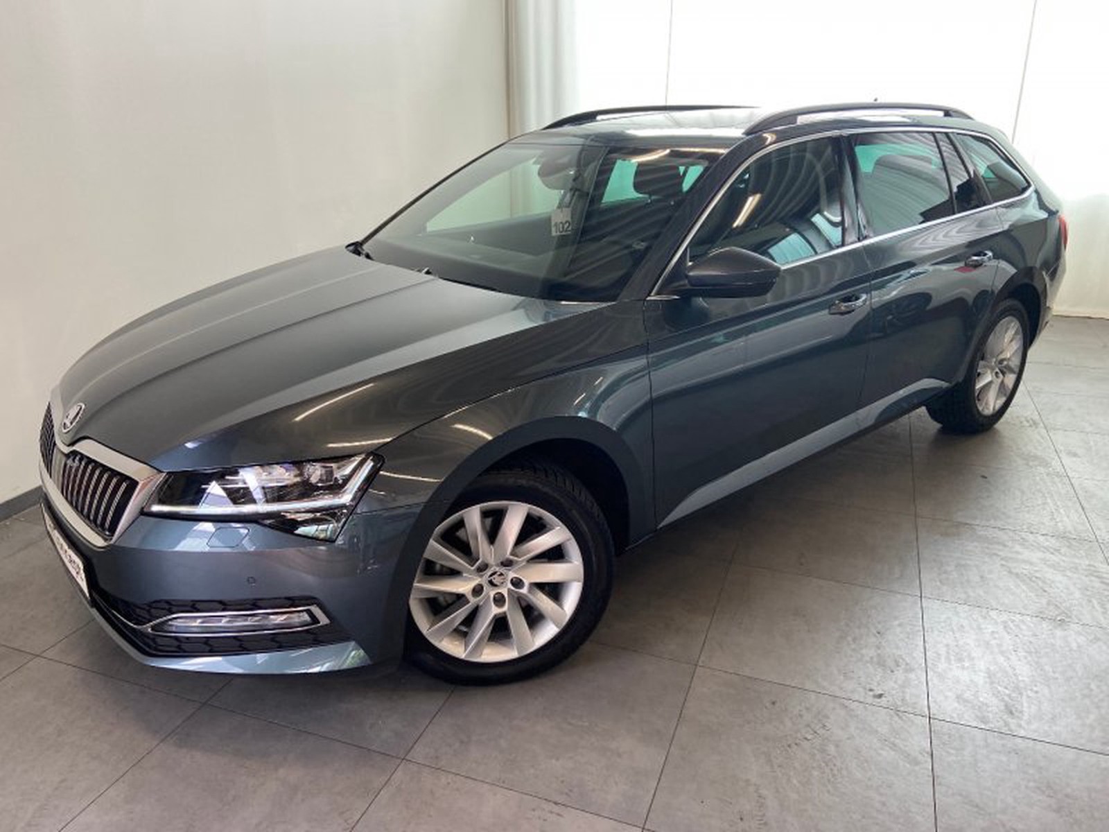 Skoda Superb Combi Style 2.0 TDI DSG MATRIX PANO KAMERA ACC