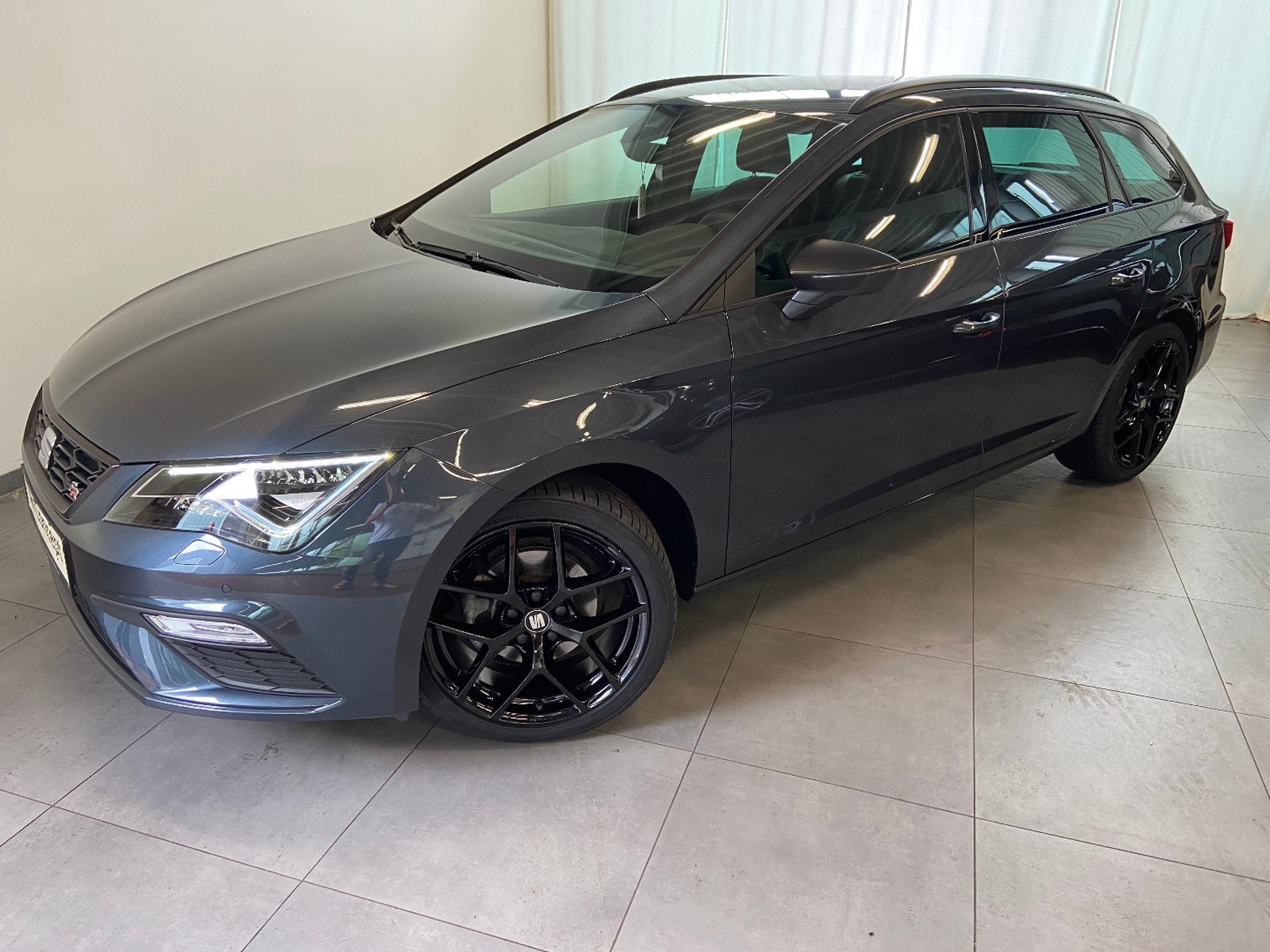 Seat Leon ST 1.5 TSI FR BLACK EDITION LED 18" LEDER