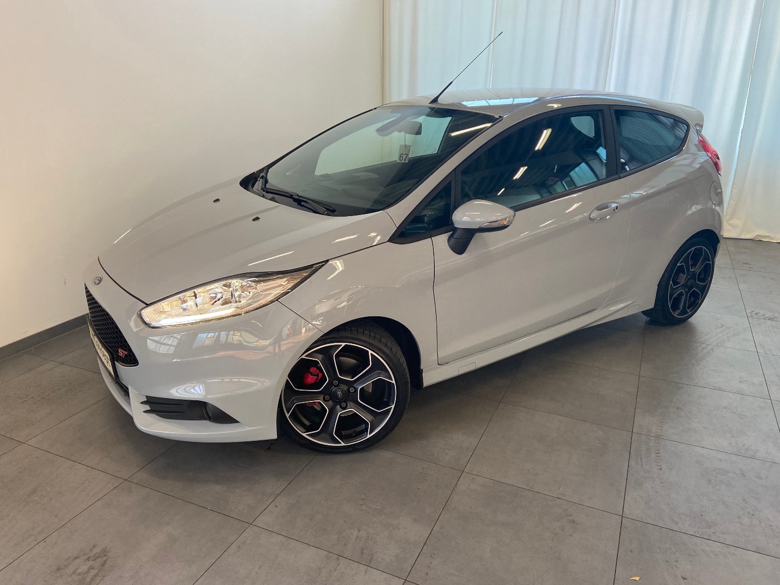 Ford Fiesta ST200 NAVI KAMERA RECARO GARANTIE