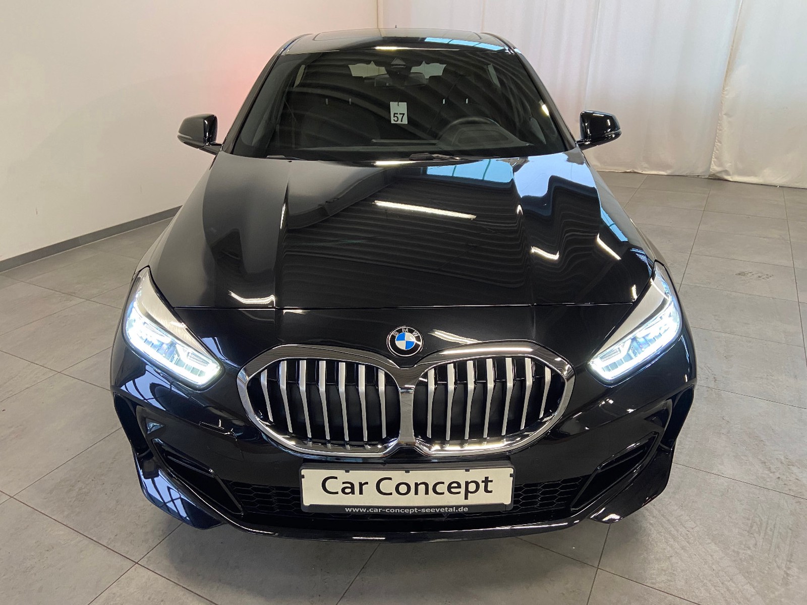 BMW 118 i Aut. M Sportpaket PANO KAMERA NAVI LED