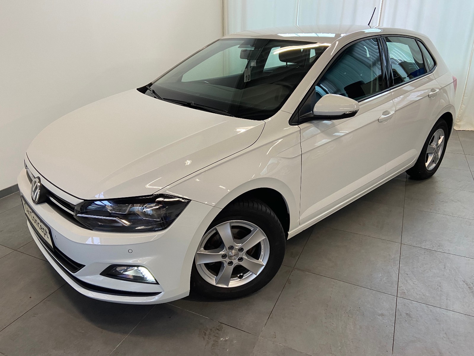 Volkswagen Polo VI 1.0 Comfortline ALU SITZHEIZ VW GARANTIE