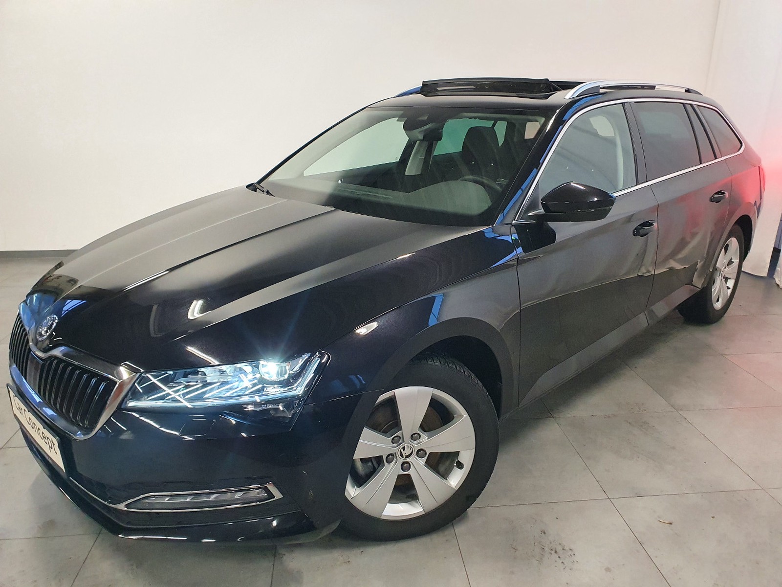 Skoda Superb Combi 2.0 TSI DSG Style PANO ACC