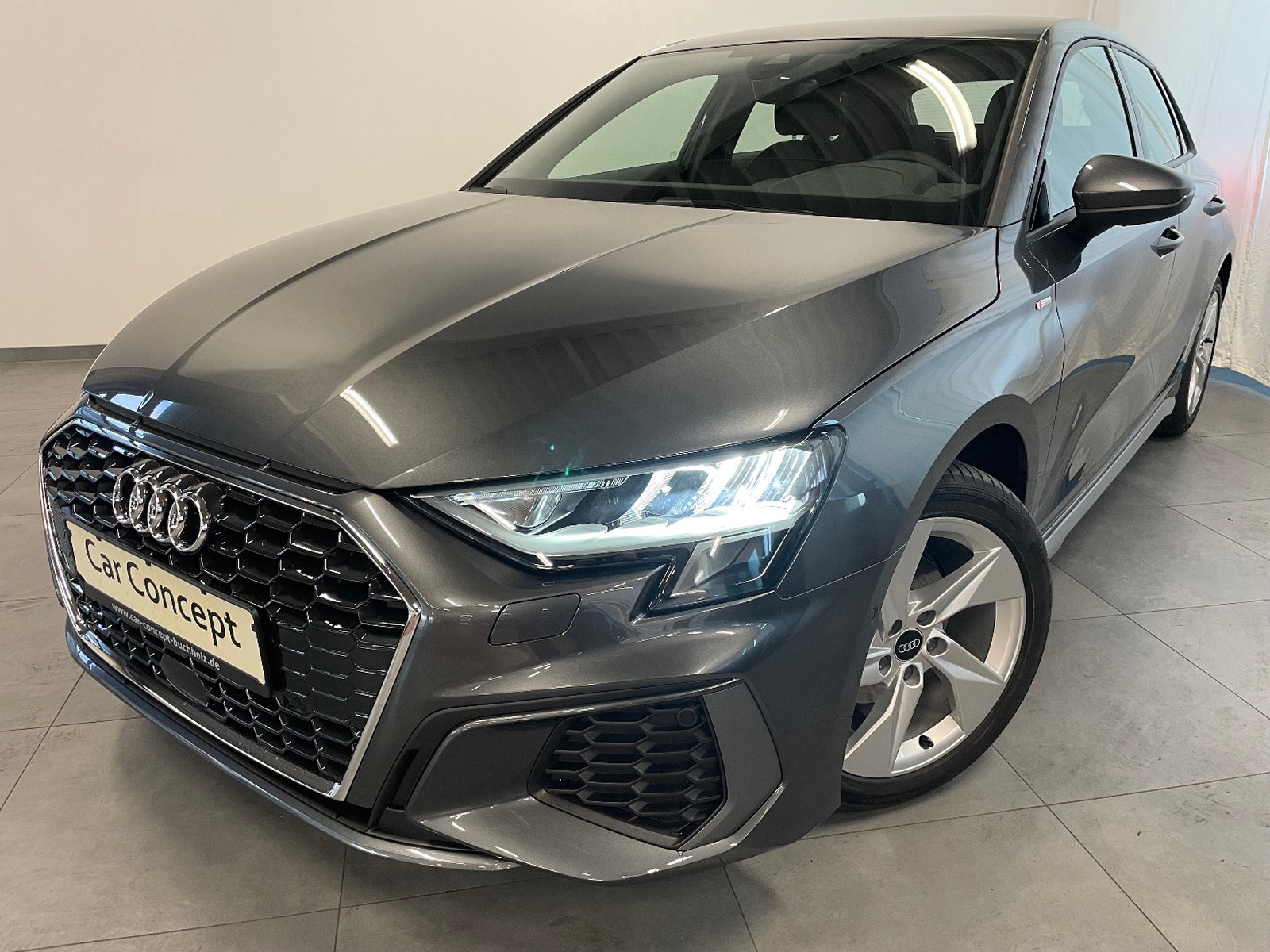 Audi A3 Sportback 1.5 TSI S-Tronic 35 S line