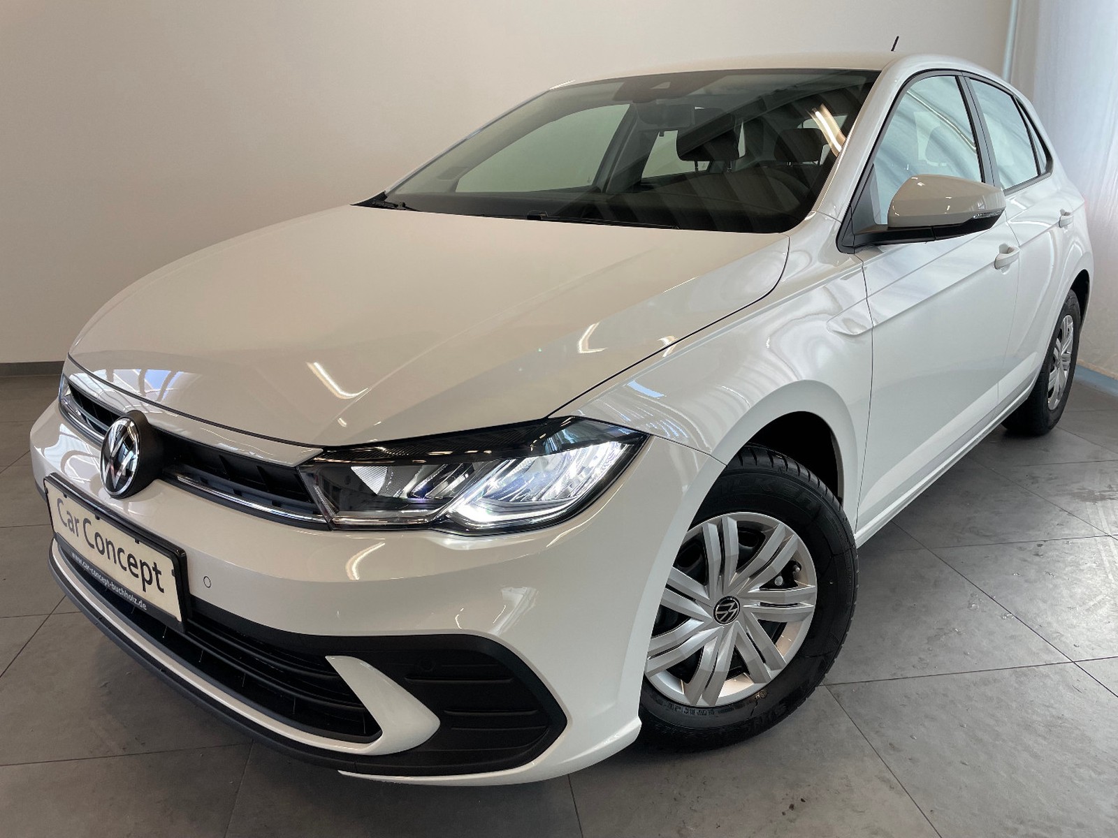 Volkswagen Polo VI 1.0 NEUES MODELL PDC SITZHEIZUNG