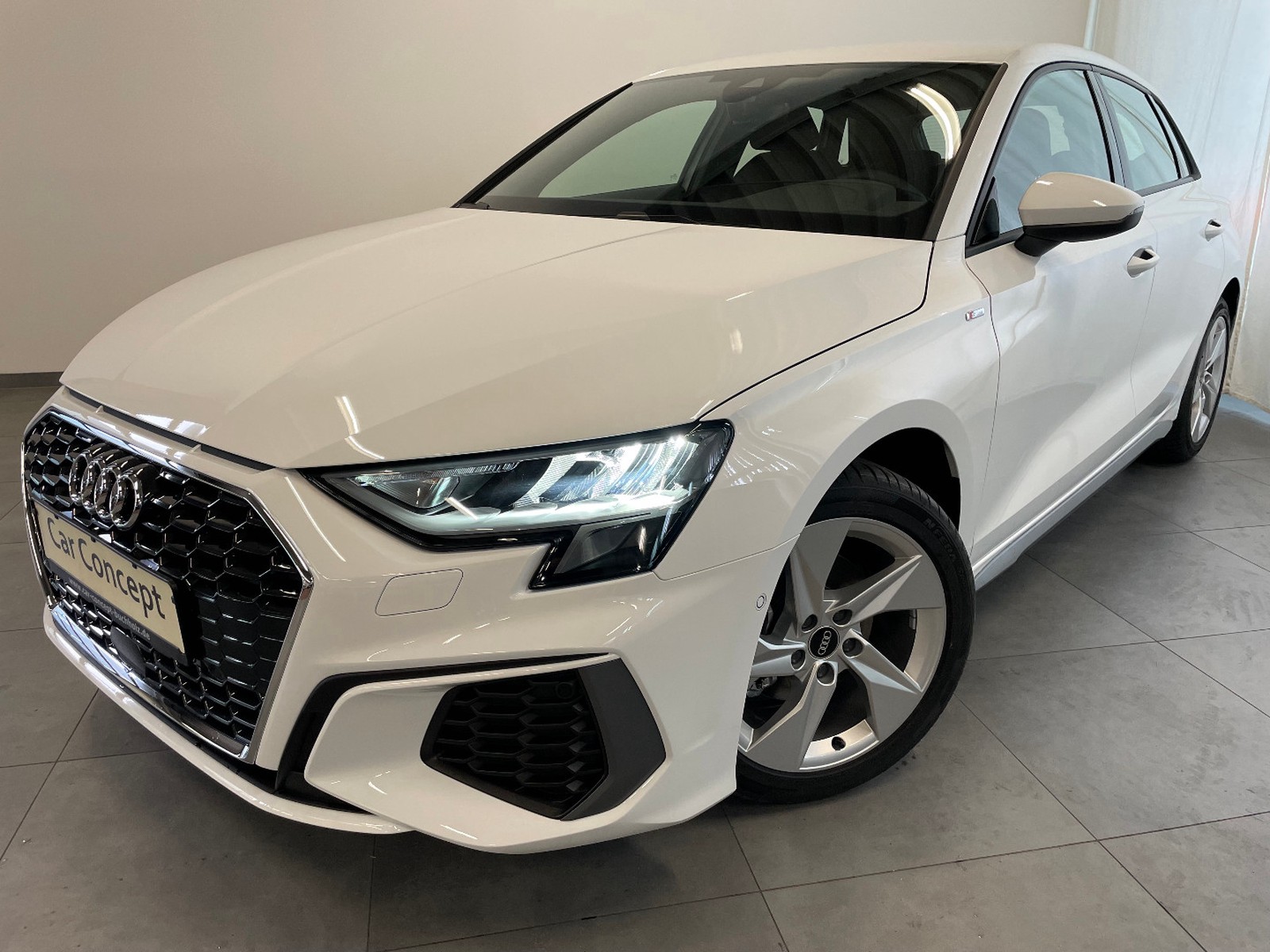 Audi A3 Sportback 1.5 TSI S-Tronic 35 S line