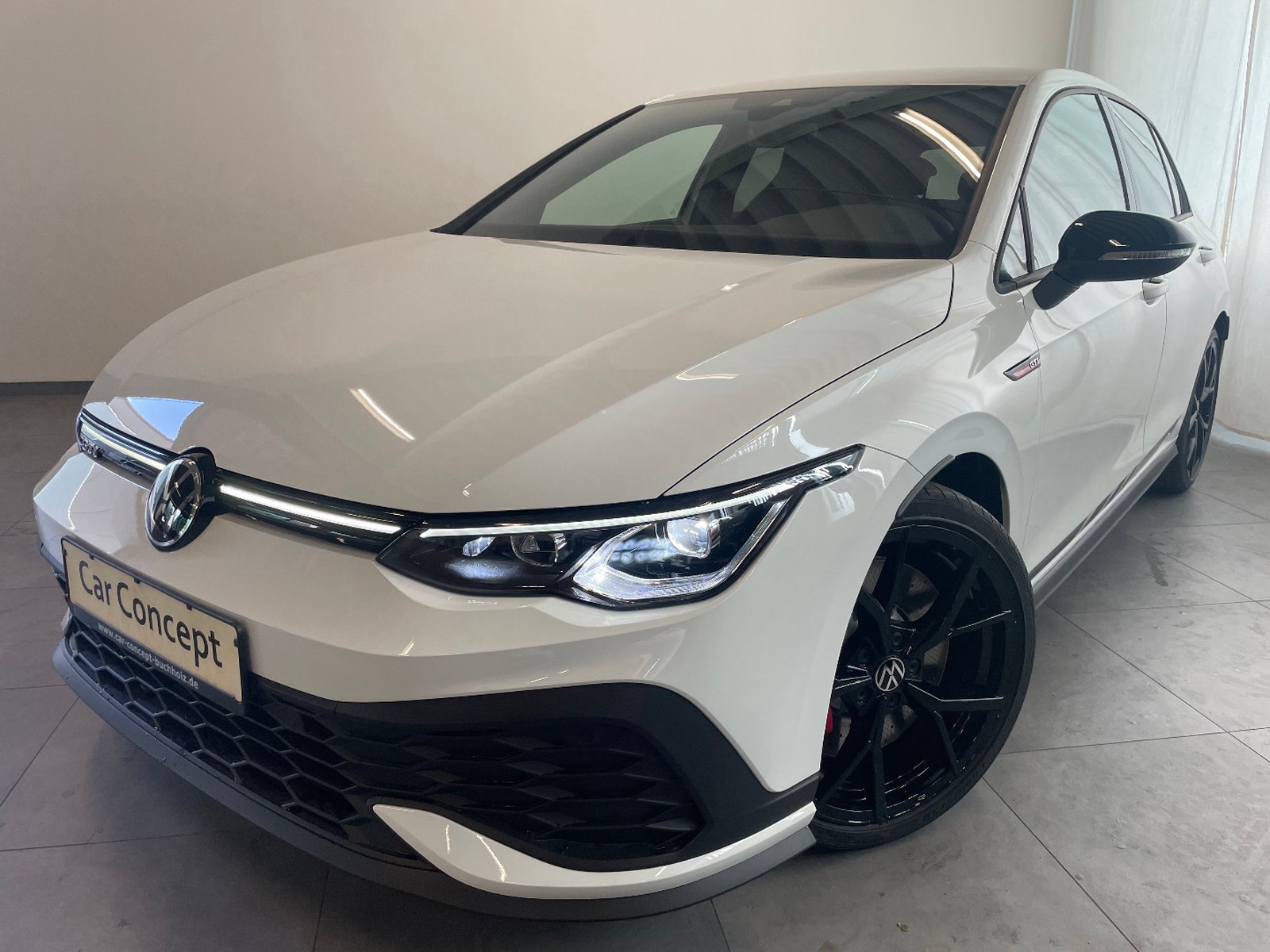 Volkswagen Golf VIII GTI CLUBSPORT BLACK STYLE NEU