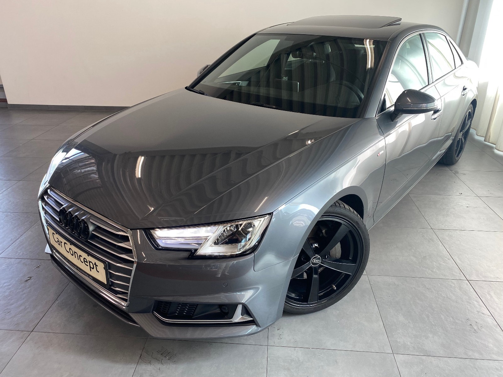Audi A4 40 TDI S-LINE S-DACH 19" ACC AHK AUDI GARANTIE