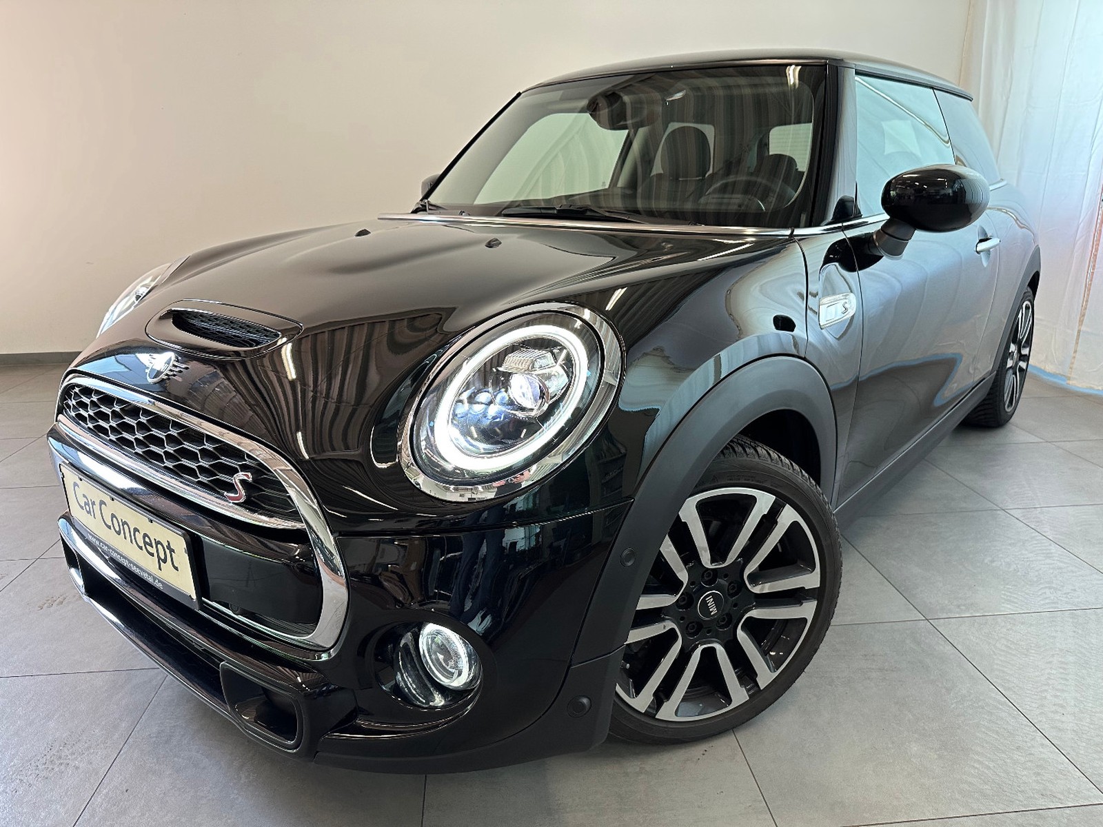 MINI Cooper S CHILI LED NAVI KAMERA LEDER