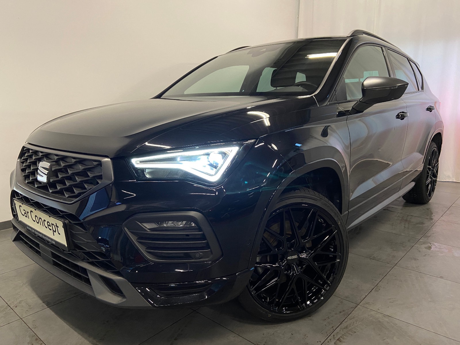 Seat Ateca FR 4Drive PANO AHK 19" T-LEDER
