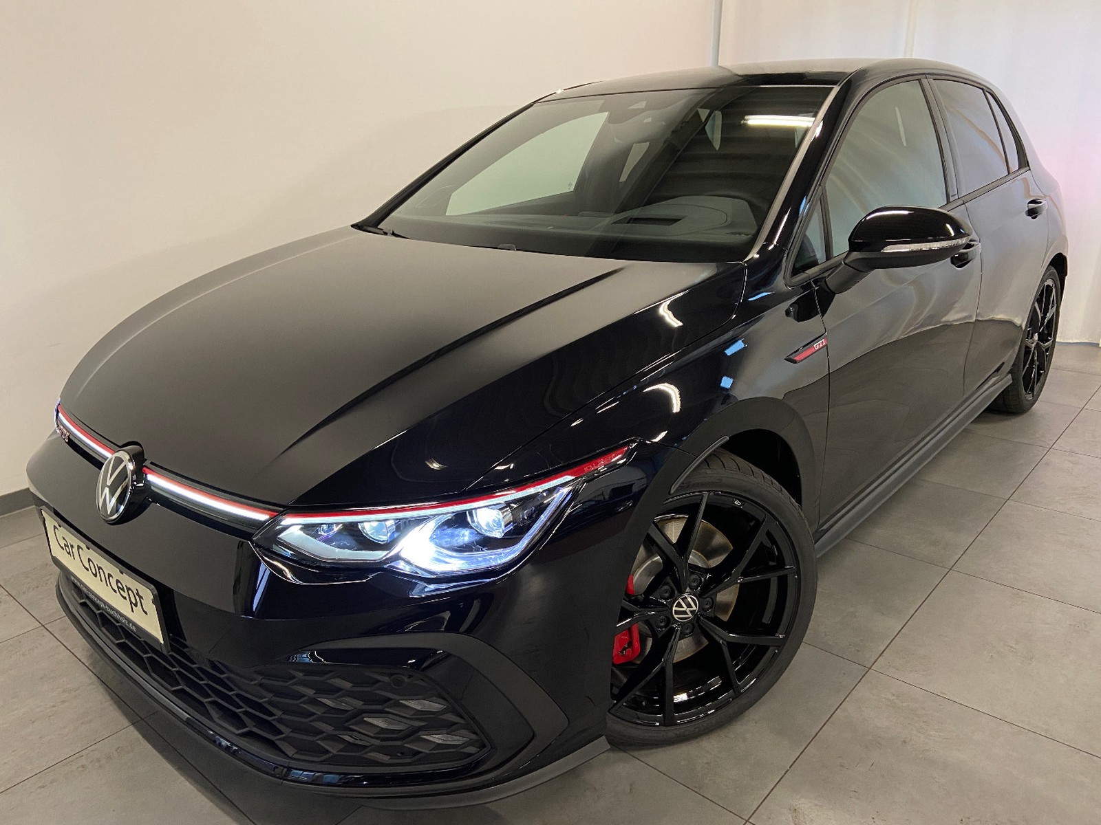 Volkswagen Golf VIII GTI DSG PANO 19" HEAD UP H+K MATRIX