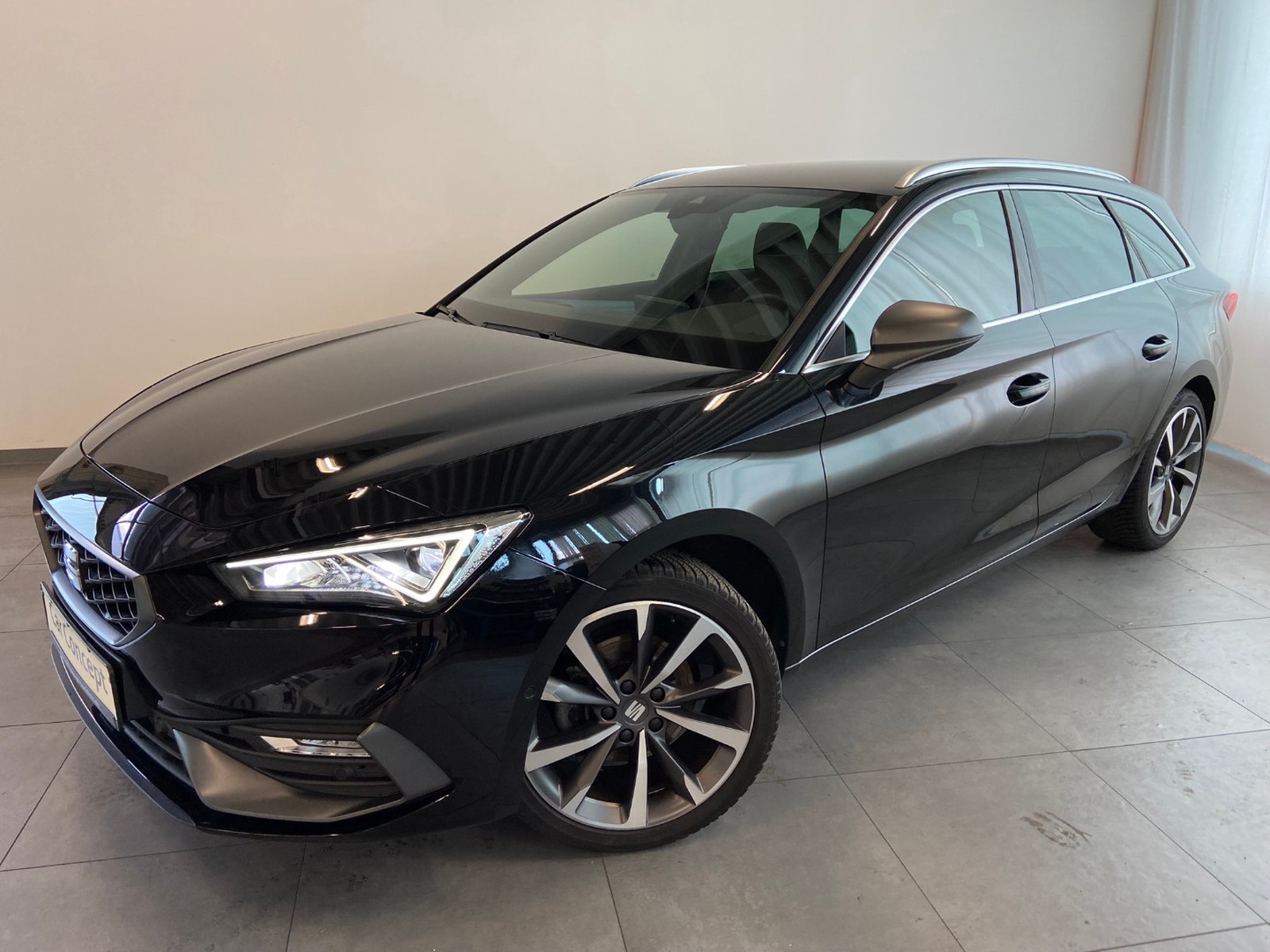 Seat Leon Sportstourer 1.5 eTSI FR DSG T-LEDER LED 18"