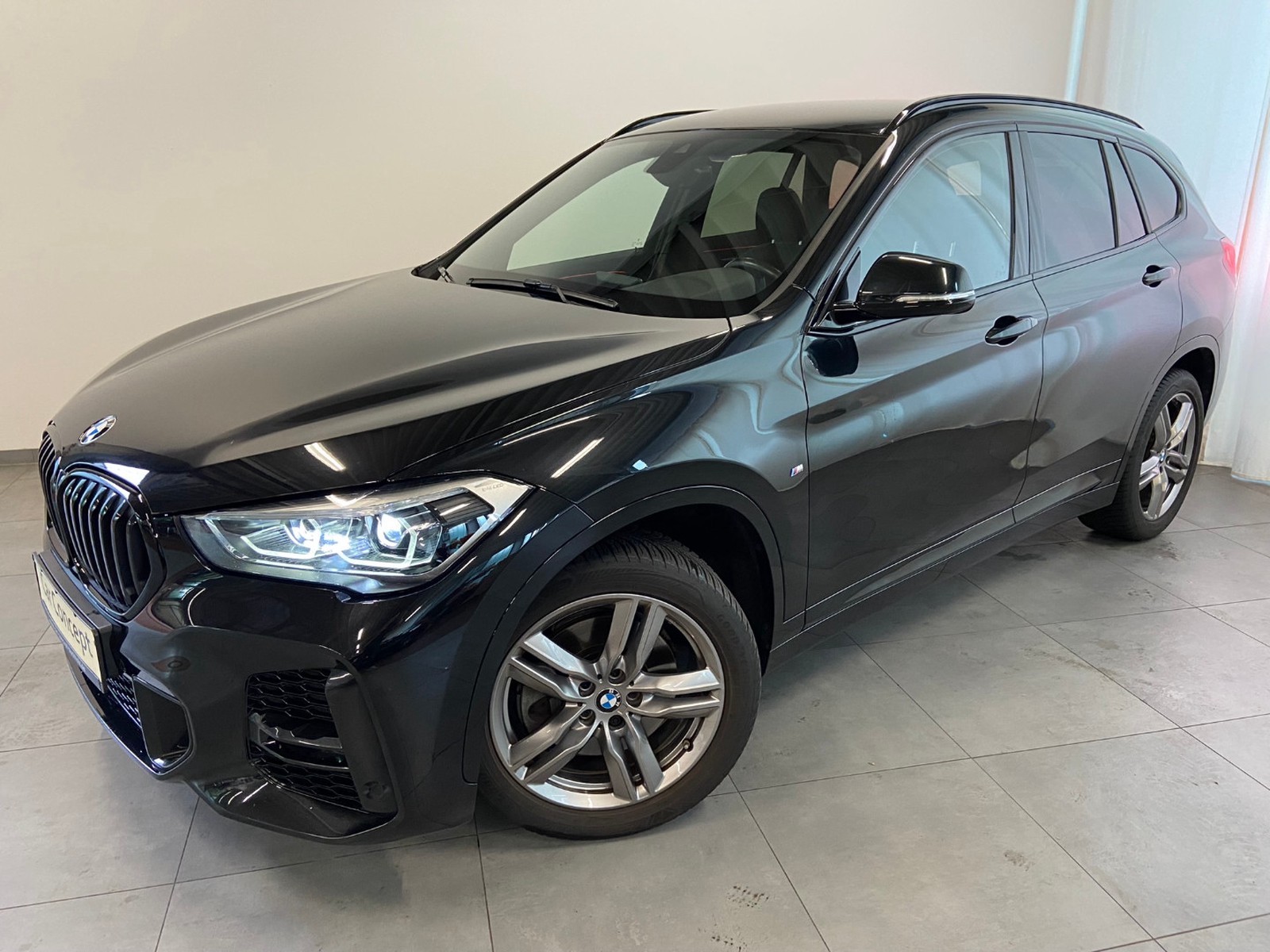 BMW X1 sDrive 20 i M Sport ACC HIFI KAMERA